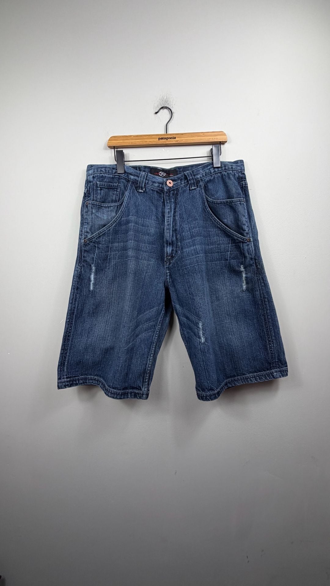 Jean Station Denim Shorts Size 38 Y2K Embroidered Pockets 2