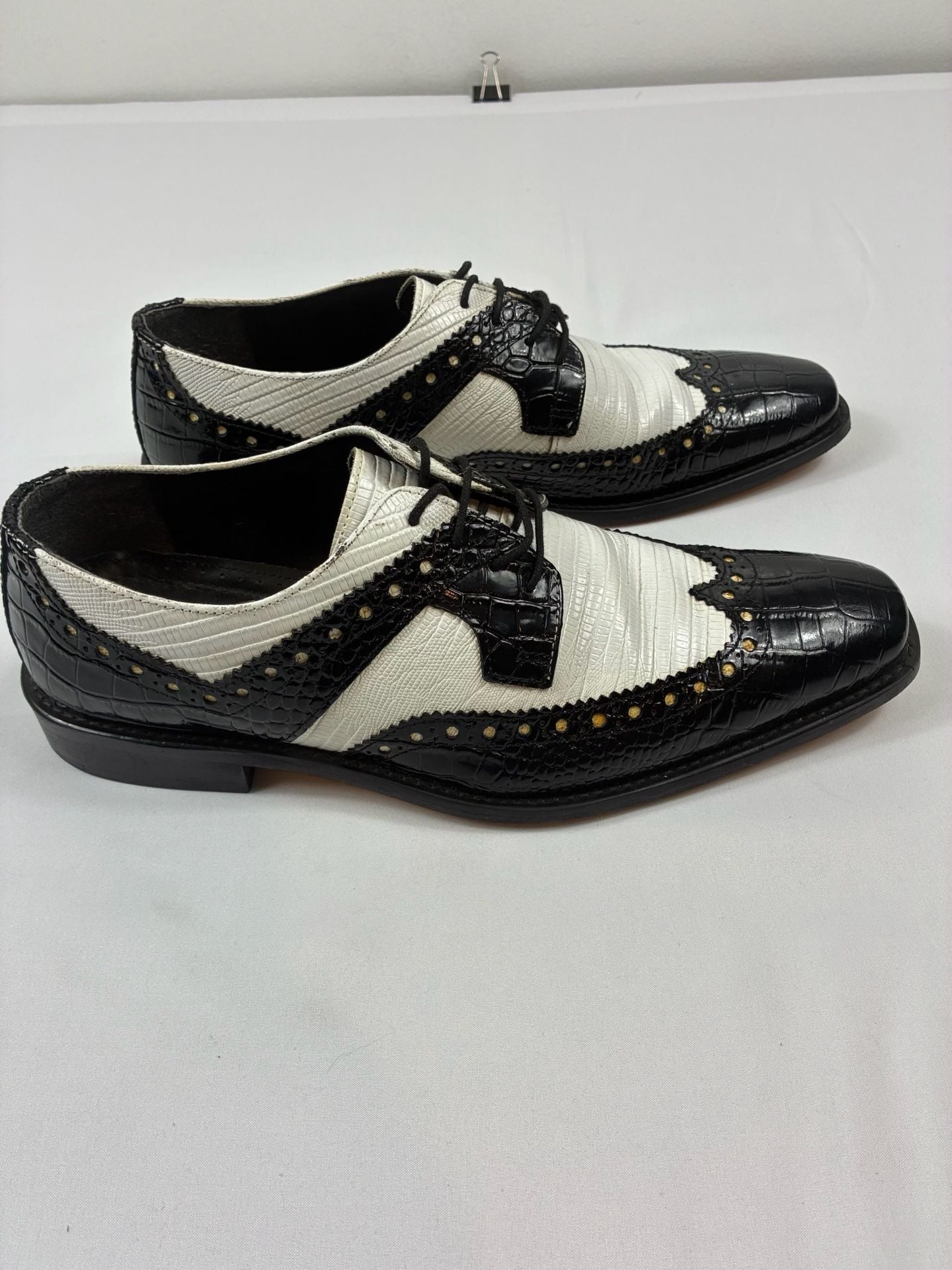 Stacy Adams 25167 Oxford Size 10.5M Black White Leather Wingtip Shoes 5