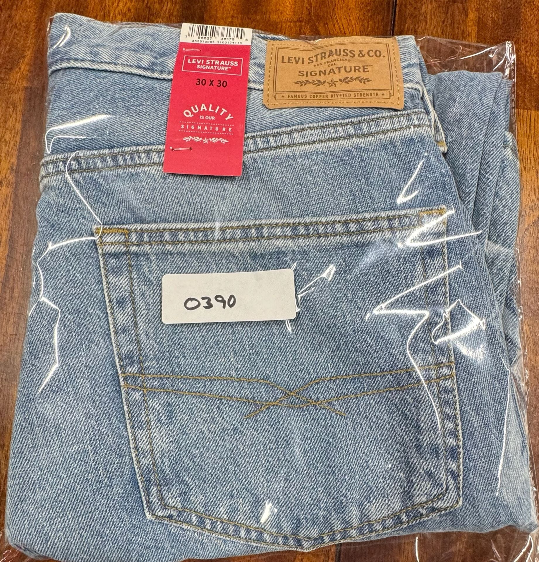 Levi Strauss Signature Original Straight Jeans Size 30x30 Wash 9
