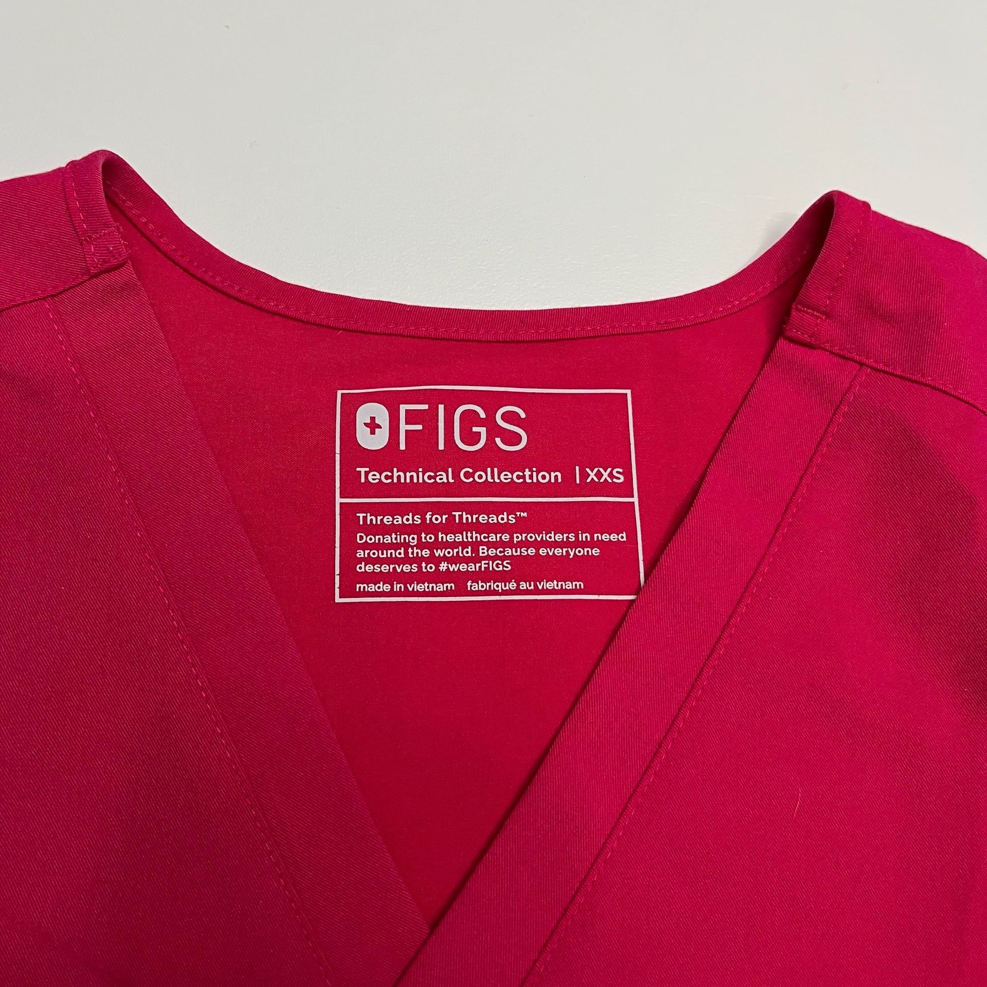 FIGS Ultra Rose Scrub SET Size XXS Catarina Top Zamora Jogger Pants Technical 2
