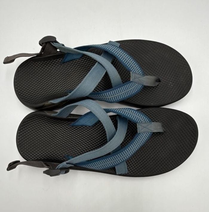 Chaco Z/Cloud 2 Sandals Men Blue Athletic Hiking
Size 13 M
#890 8