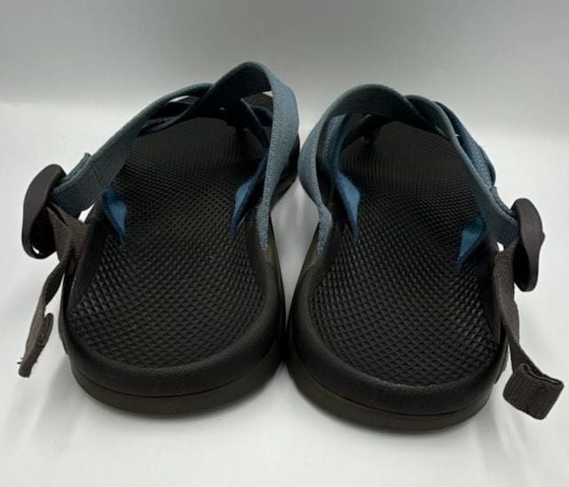 Chaco Z/Cloud 2 Sandals Men Blue Athletic Hiking
Size 13 M
#890 7