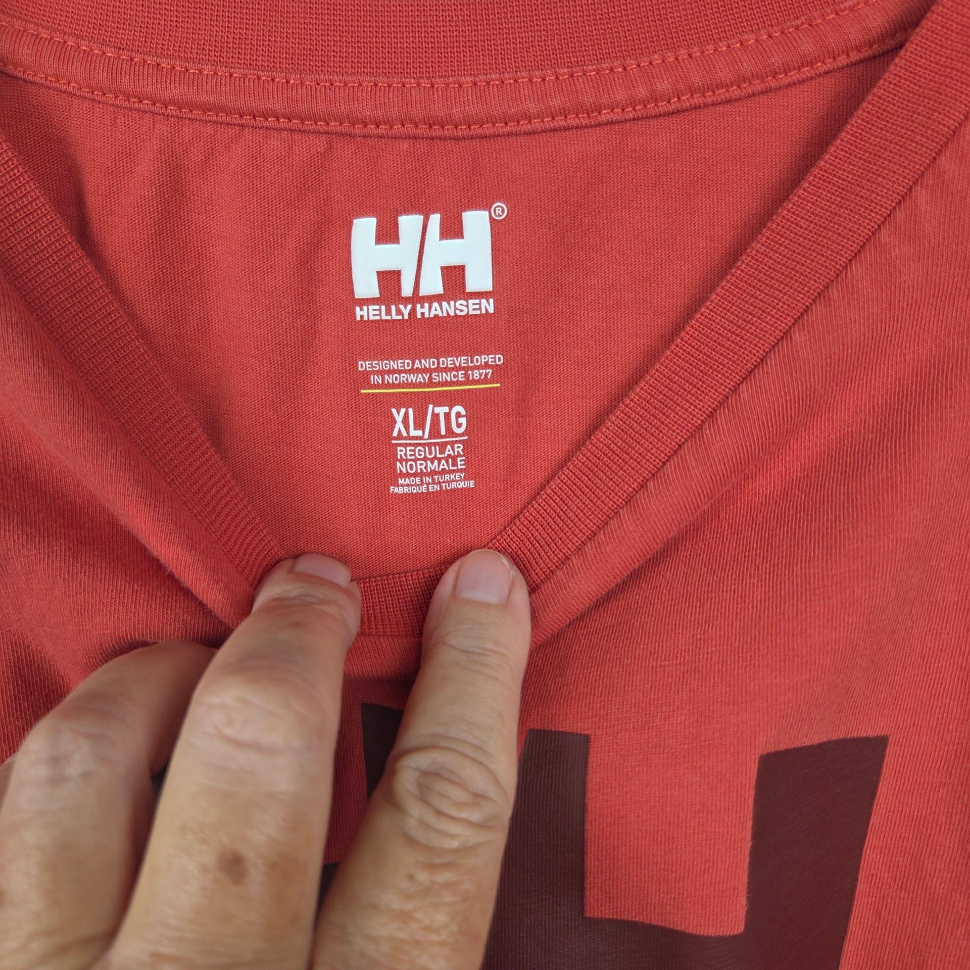 Helly Hansen HH Logo T-Shirt Size XL Red Organic Cotton 3