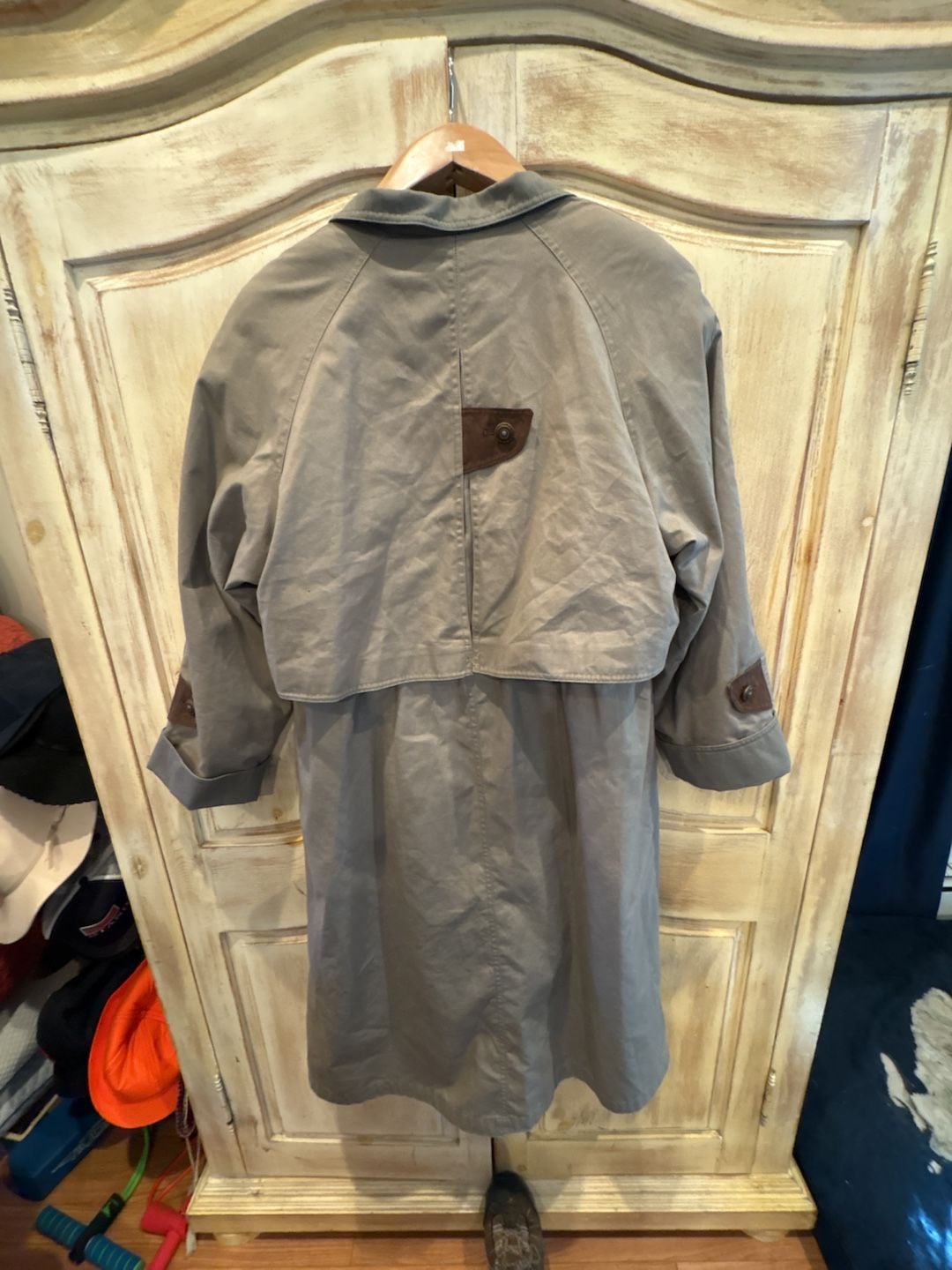 Outbrook Trench Coat Size 8P Khaki Plaid Lined Suede Trim 6
