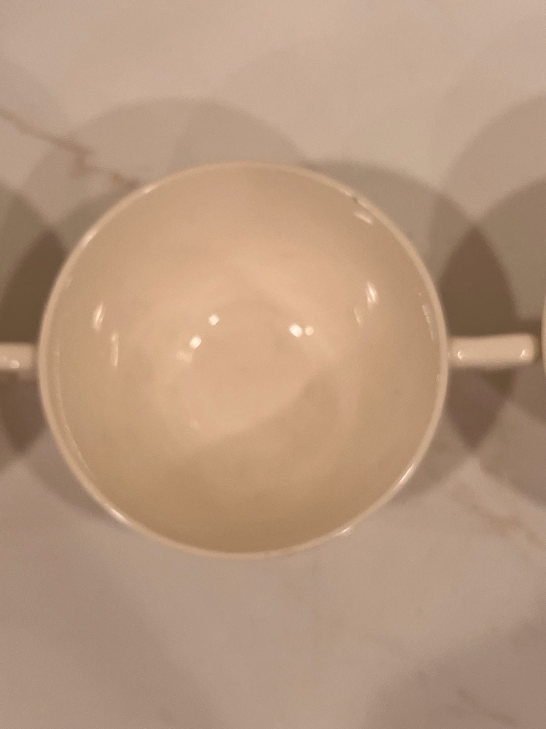 Vintage Grapevine Edwin Knowles set of 4 Cream Teacup/Saucer 12