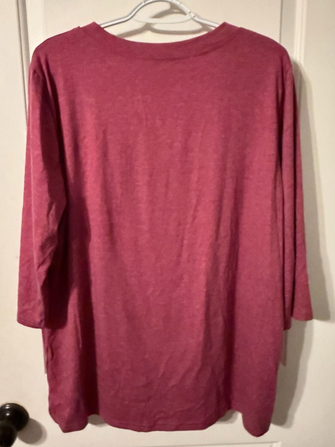 Unbranded Henley Top Size XXL Pink 3/4 Sleeve Button Accent 4