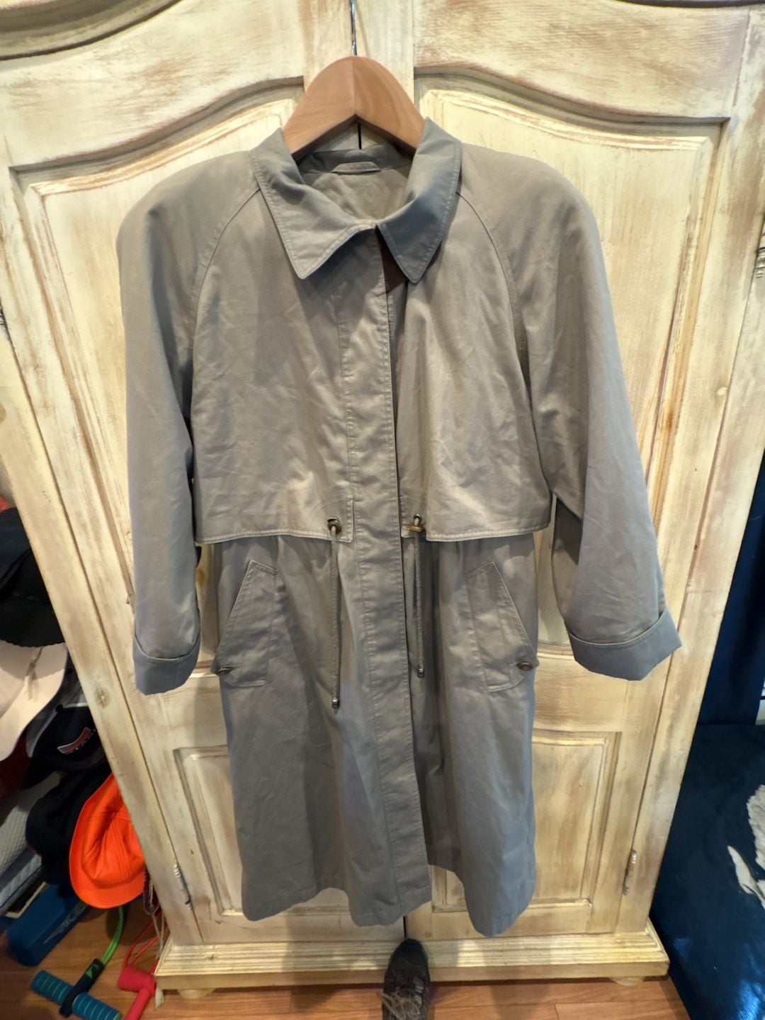 Outbrook Trench Coat Size 8P Khaki Plaid Lined Suede Trim 2