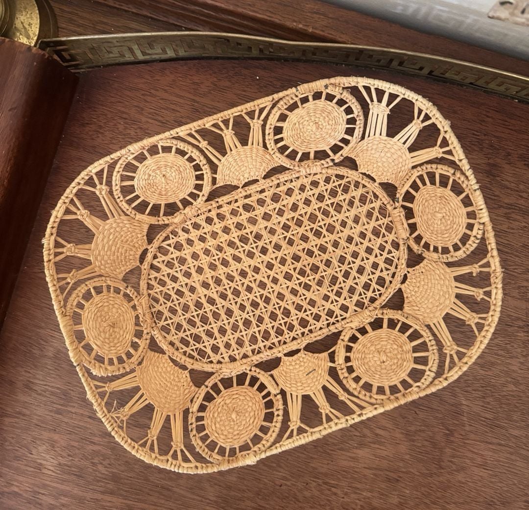 Vintage Hand Woven Straw Raffia Wicker Basket Oval Trinket Tray 3