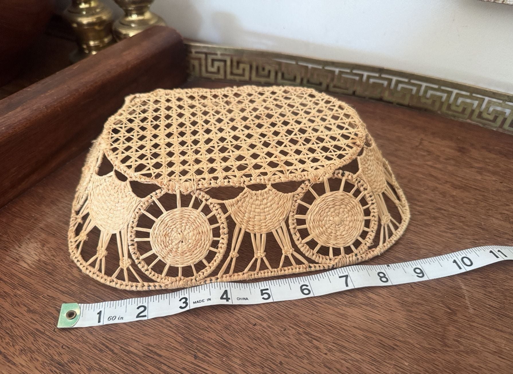 Vintage Hand Woven Straw Raffia Wicker Basket Oval Trinket Tray 7