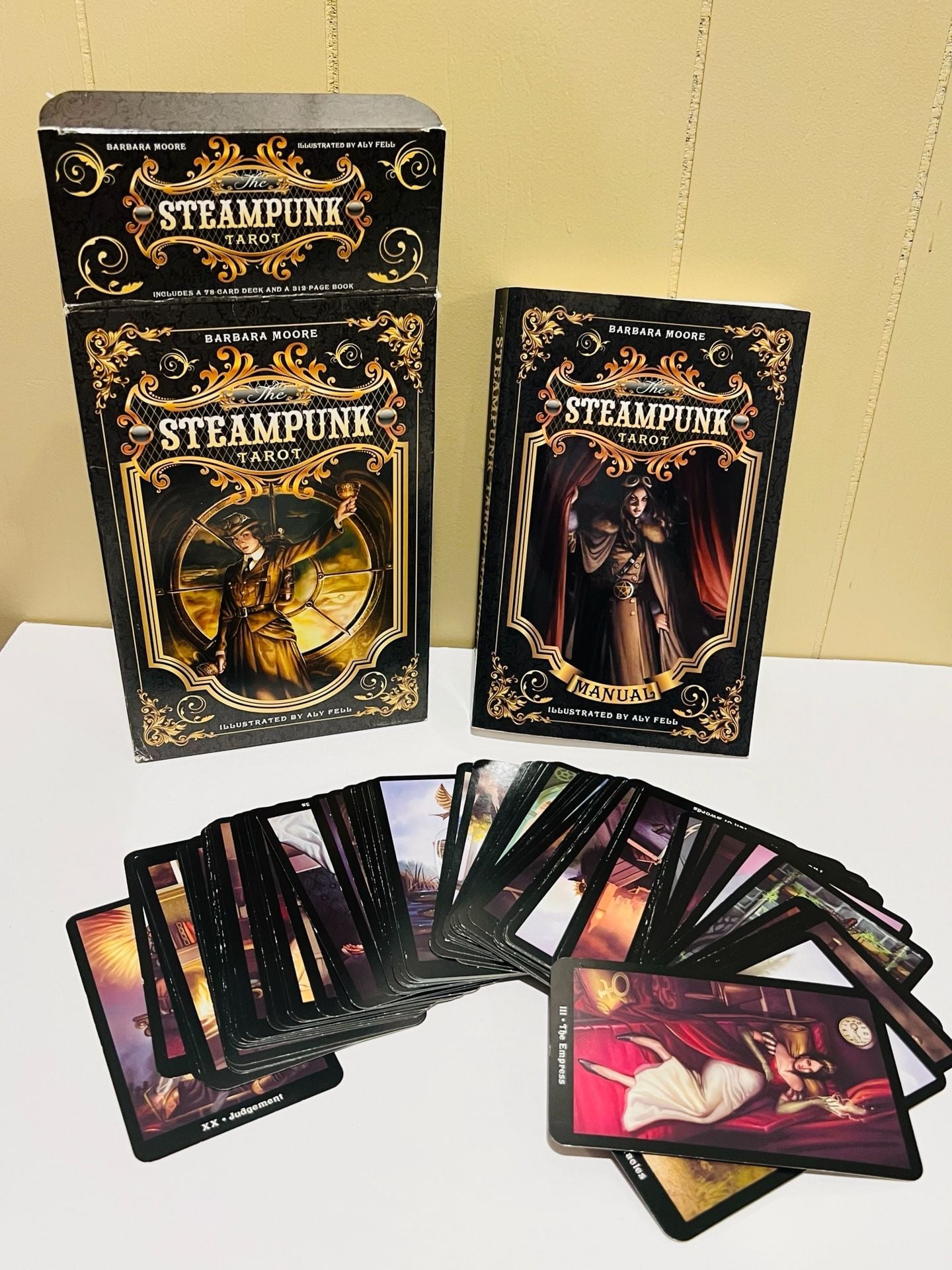Llewellyn The Steampunk Tarot Deck and Manual Barbara Moore 1