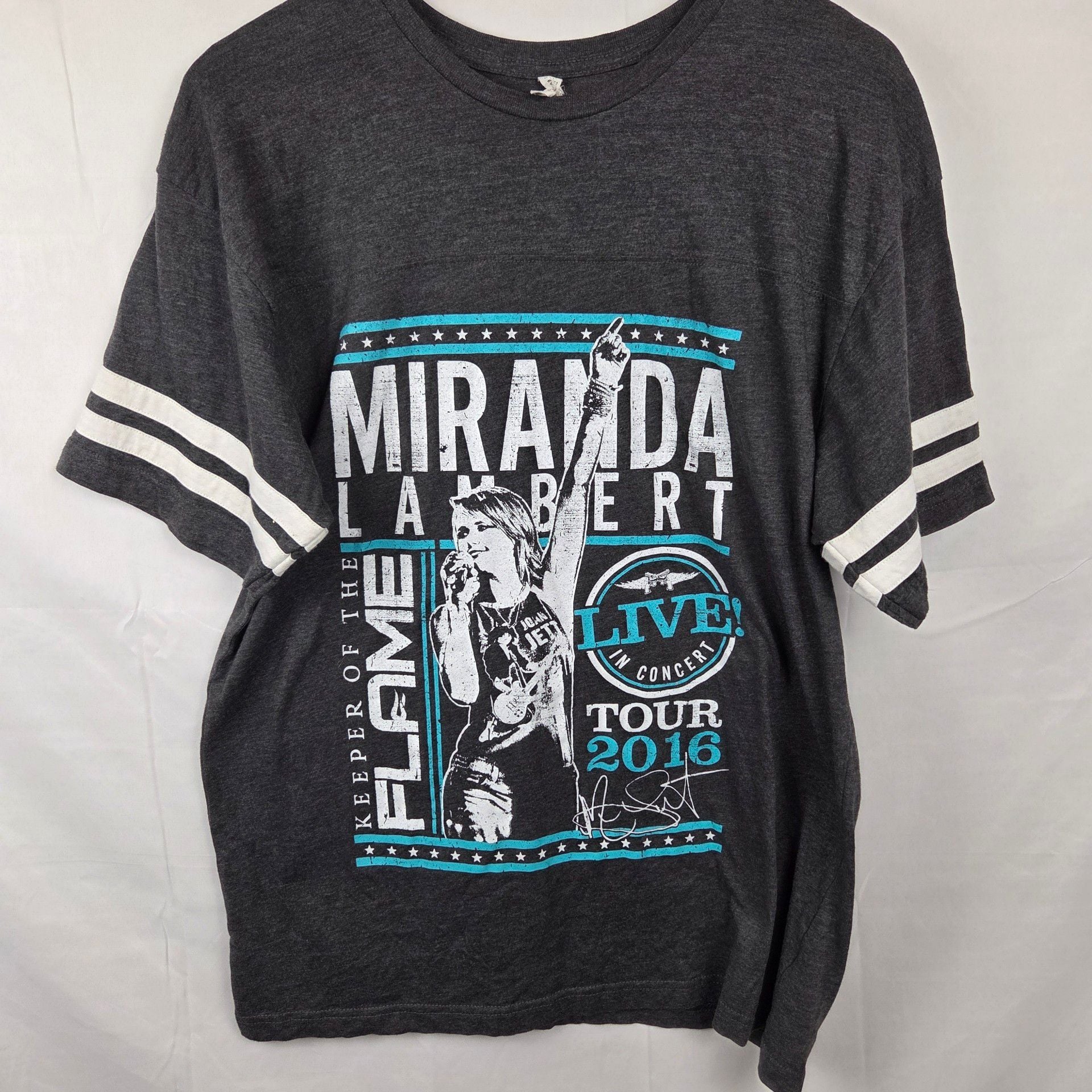 Miranda Lambert Tour 2016 T-Shirt Size L Charcoal Gray Graphic Tee 2