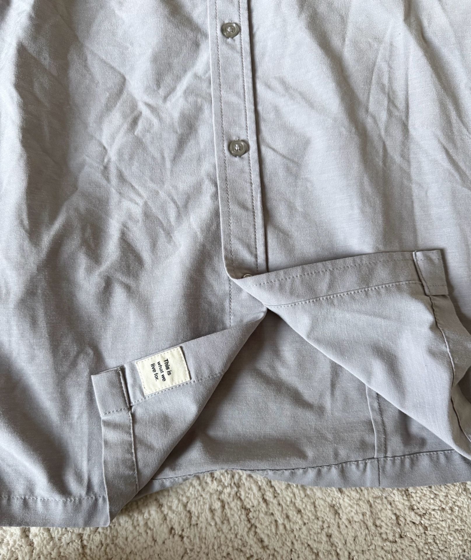 Vuori Short Sleeve Bridge Button-Up Shirt Size L Gray 3