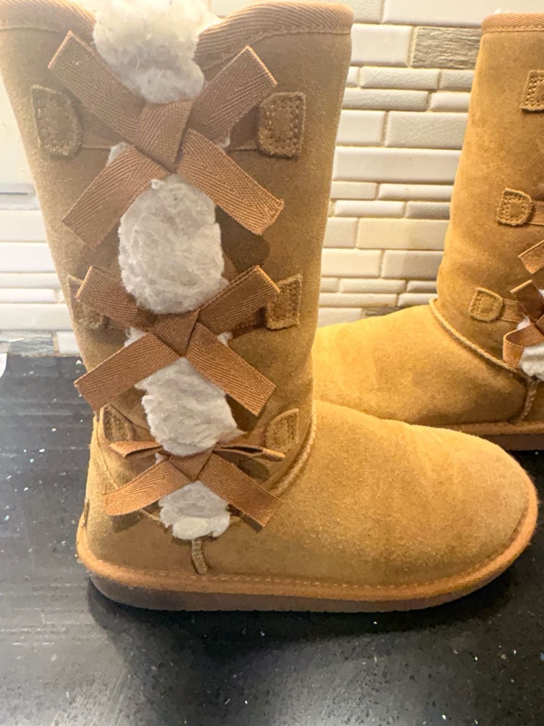 Koolaburra by UGG Victoria Tall Boots Chestnut Suede Bows Shearling 3
