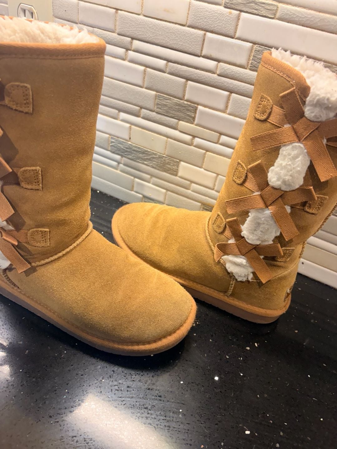 Koolaburra by UGG Victoria Tall Boots Chestnut Suede Bows Shearling 4