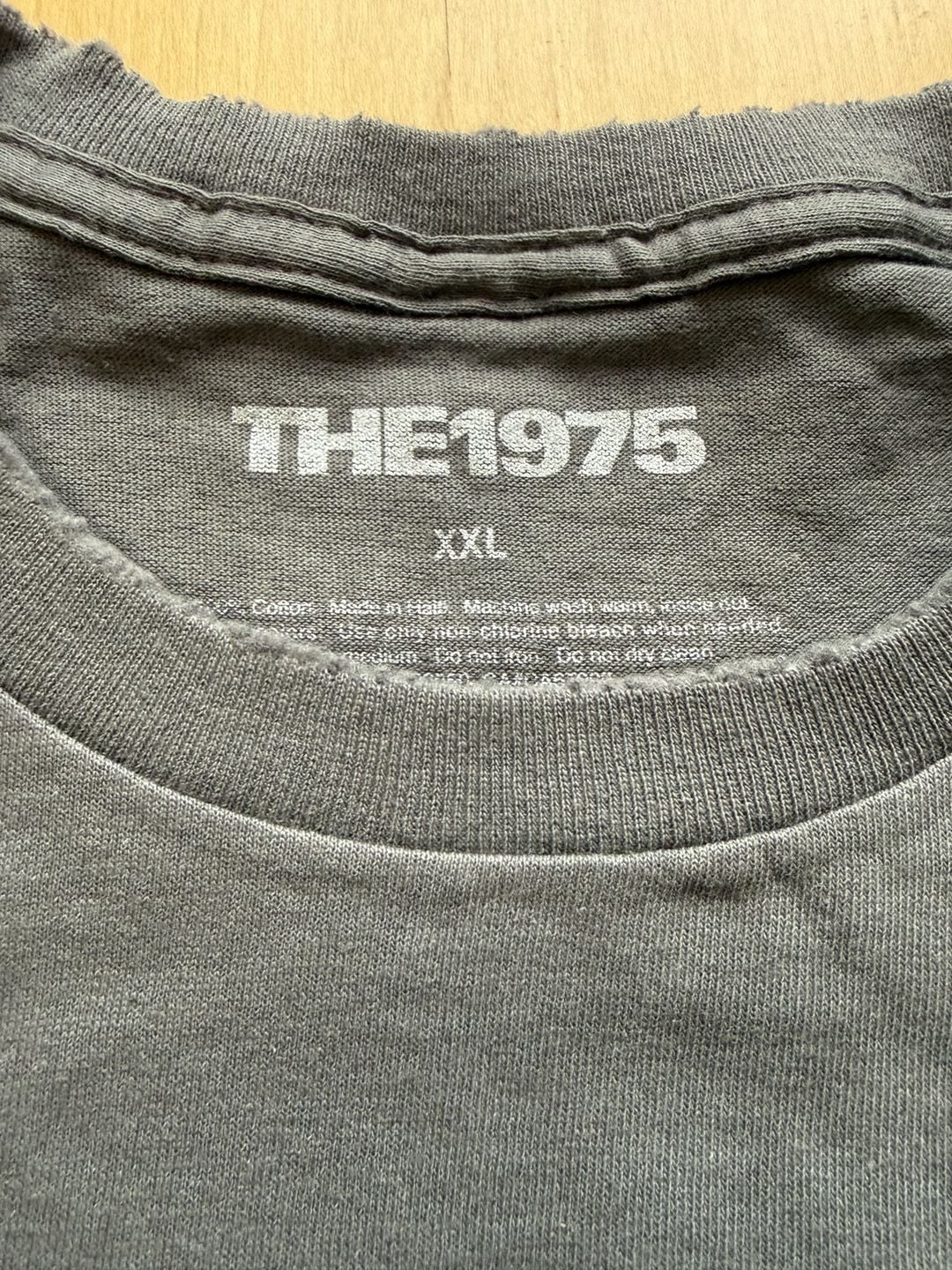 The 1975 6