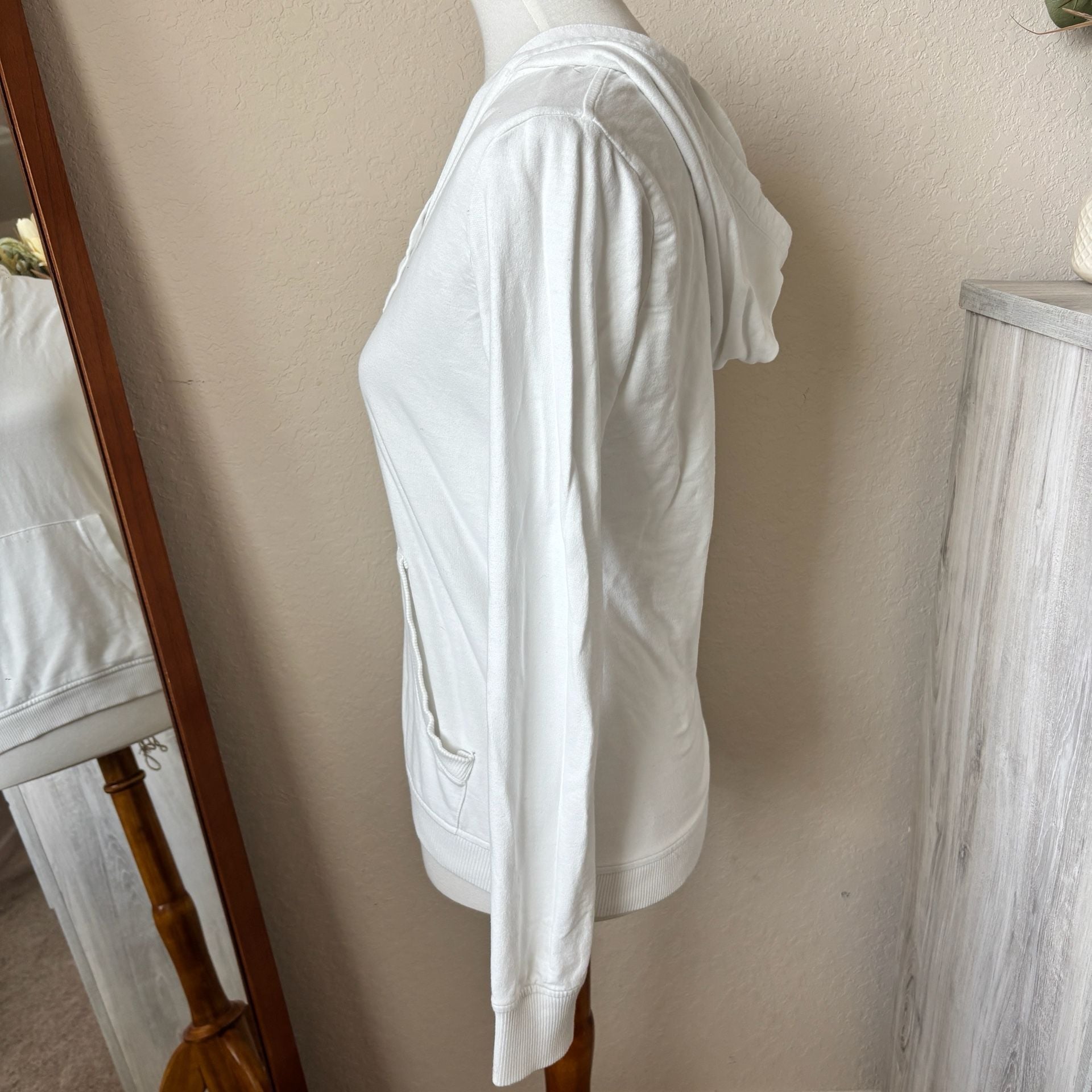 Lacoste Hoodie Cotton White Pullover Sweatshirt Y2K Size 38 Medium 3