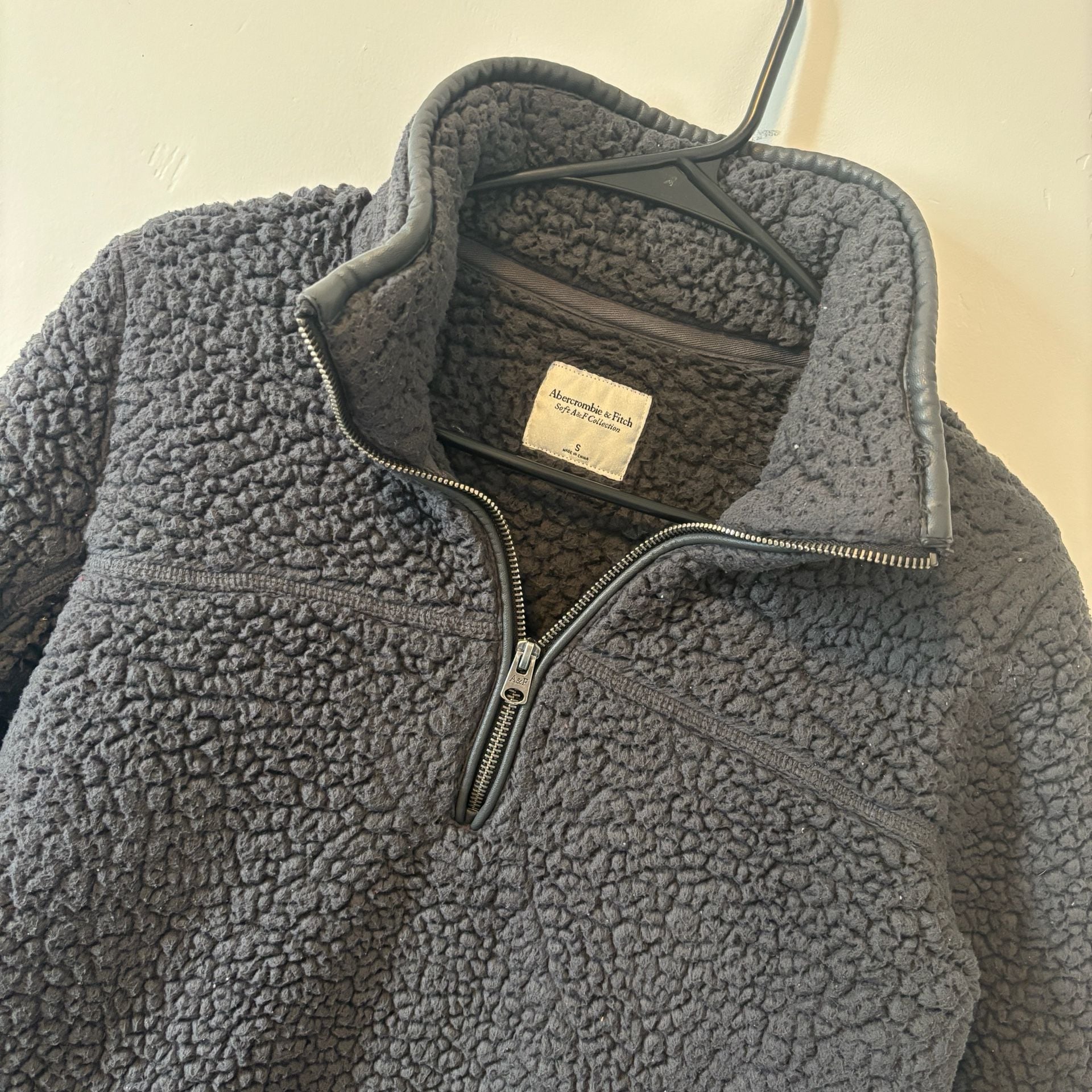 Abercrombie & Fitch Sherpa 1/4 Zip Pullover Size S Dark Gray Teddy 3