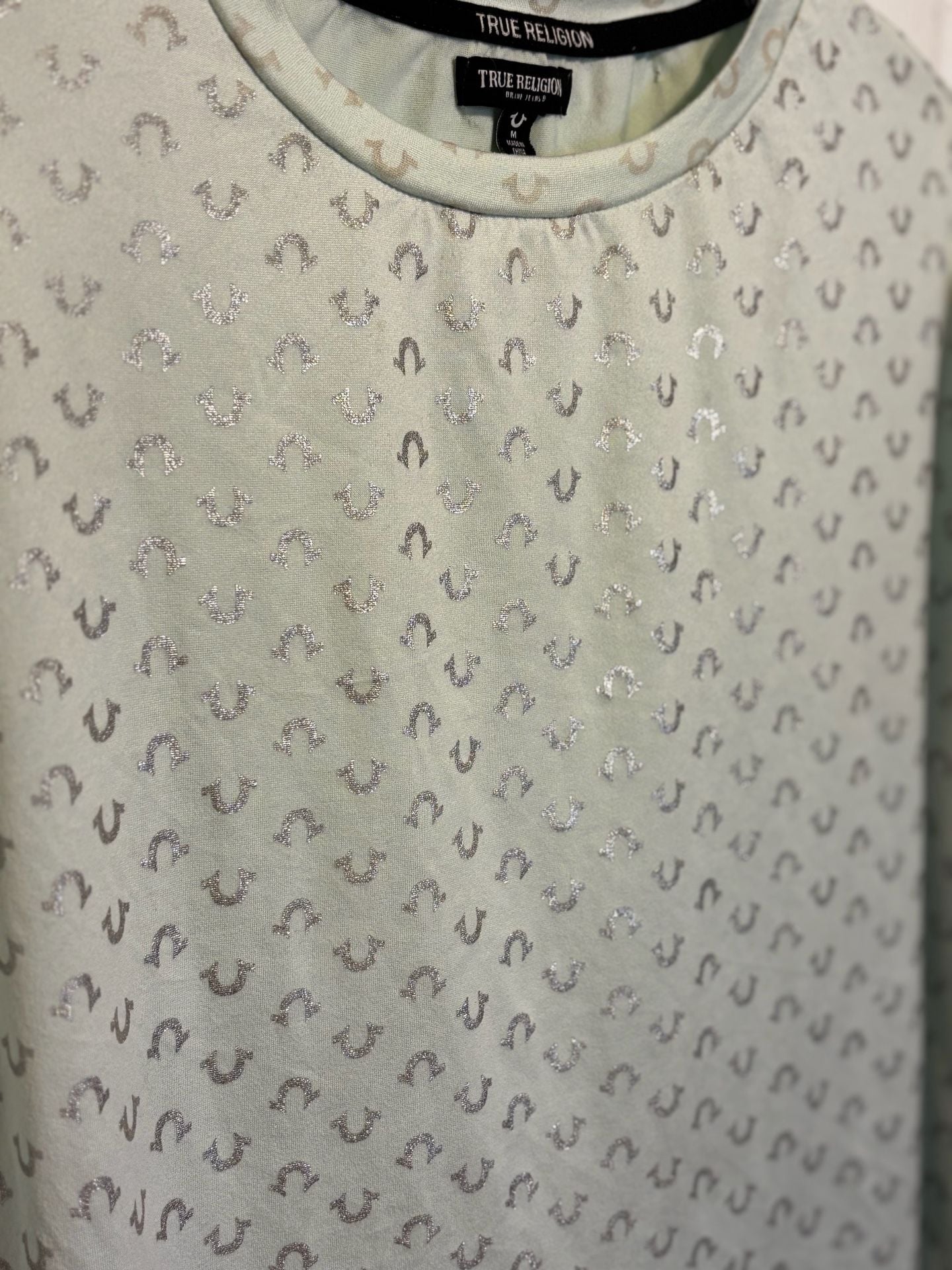 True Religion Horseshoe Print Long Sleeve Top Size M Green 3