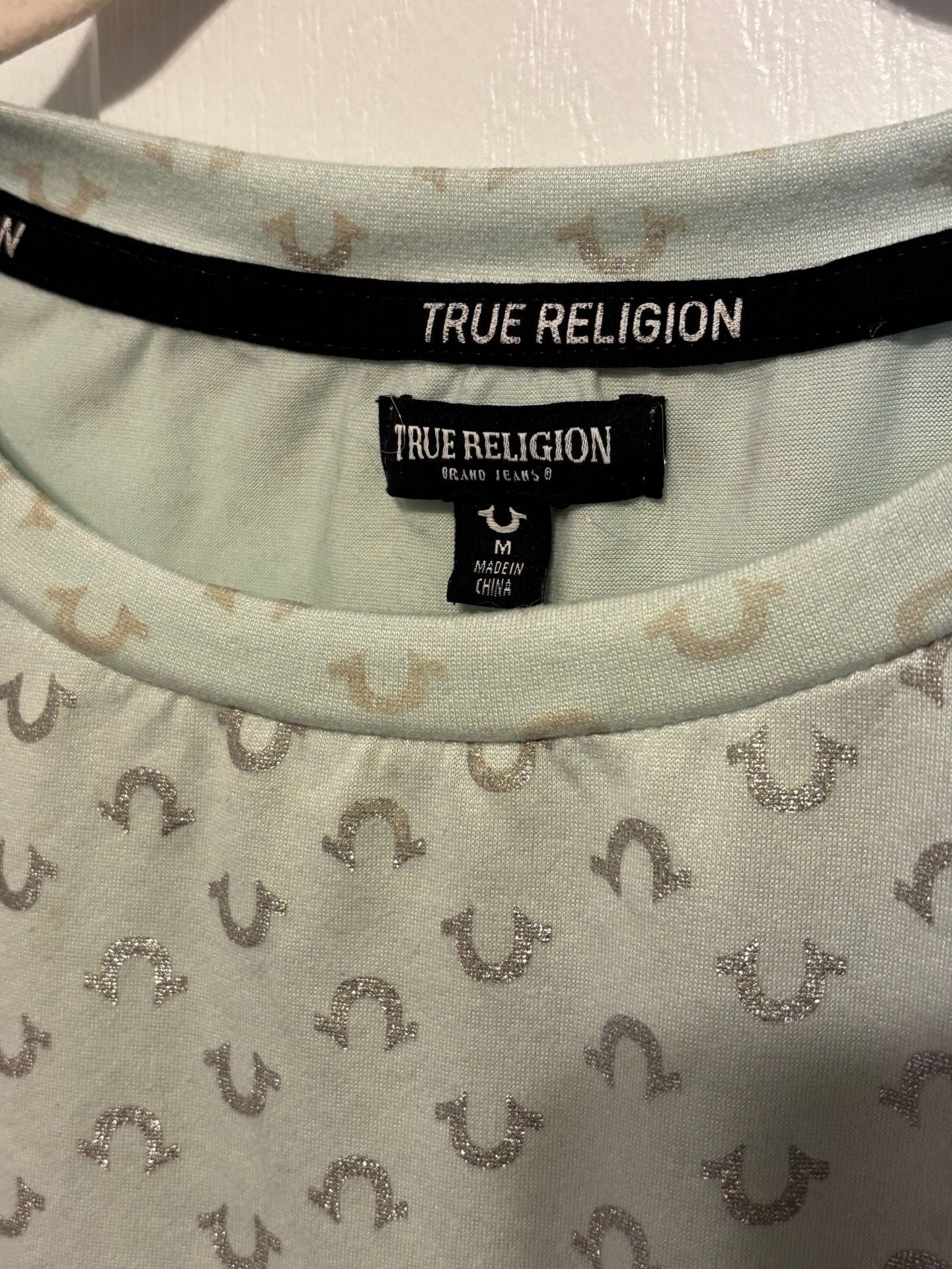 True Religion Horseshoe Print Long Sleeve Top Size M Green 5