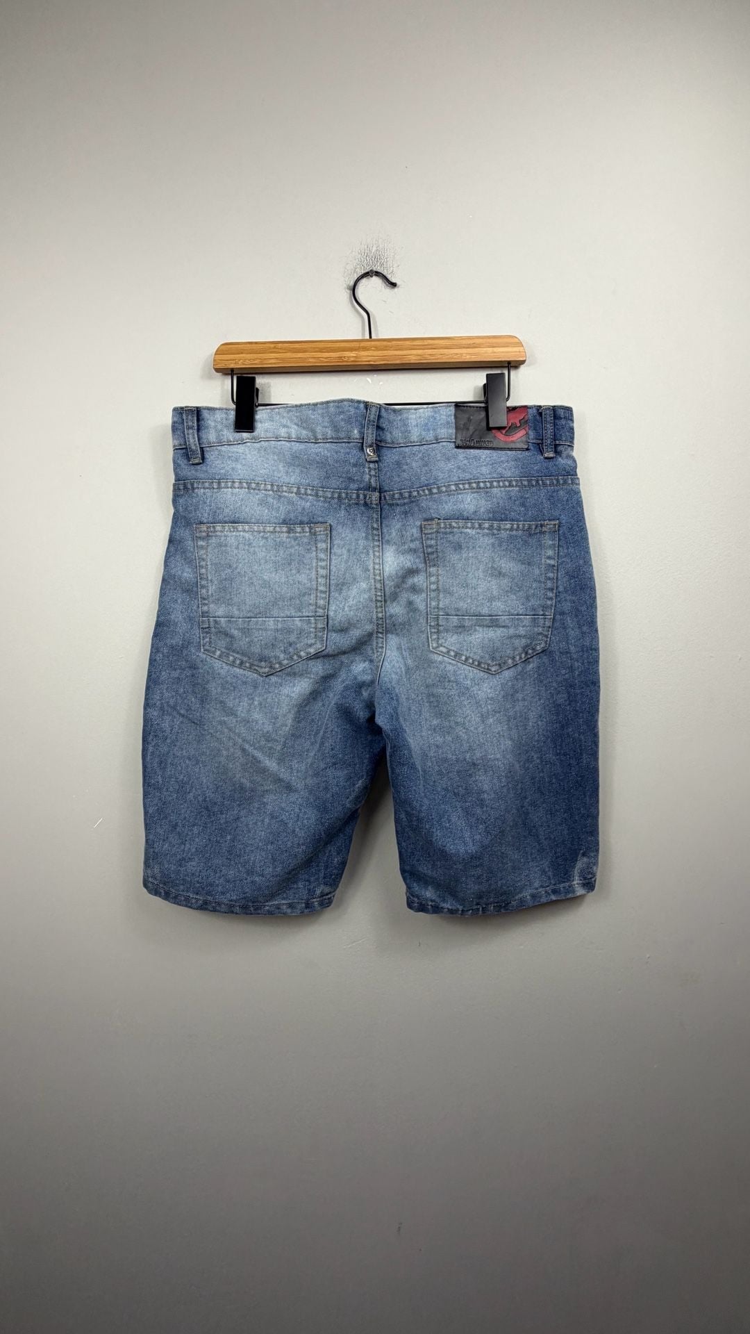 Ecko Unltd. Denim Shorts Size 34 Relaxed Distressed Blue 7