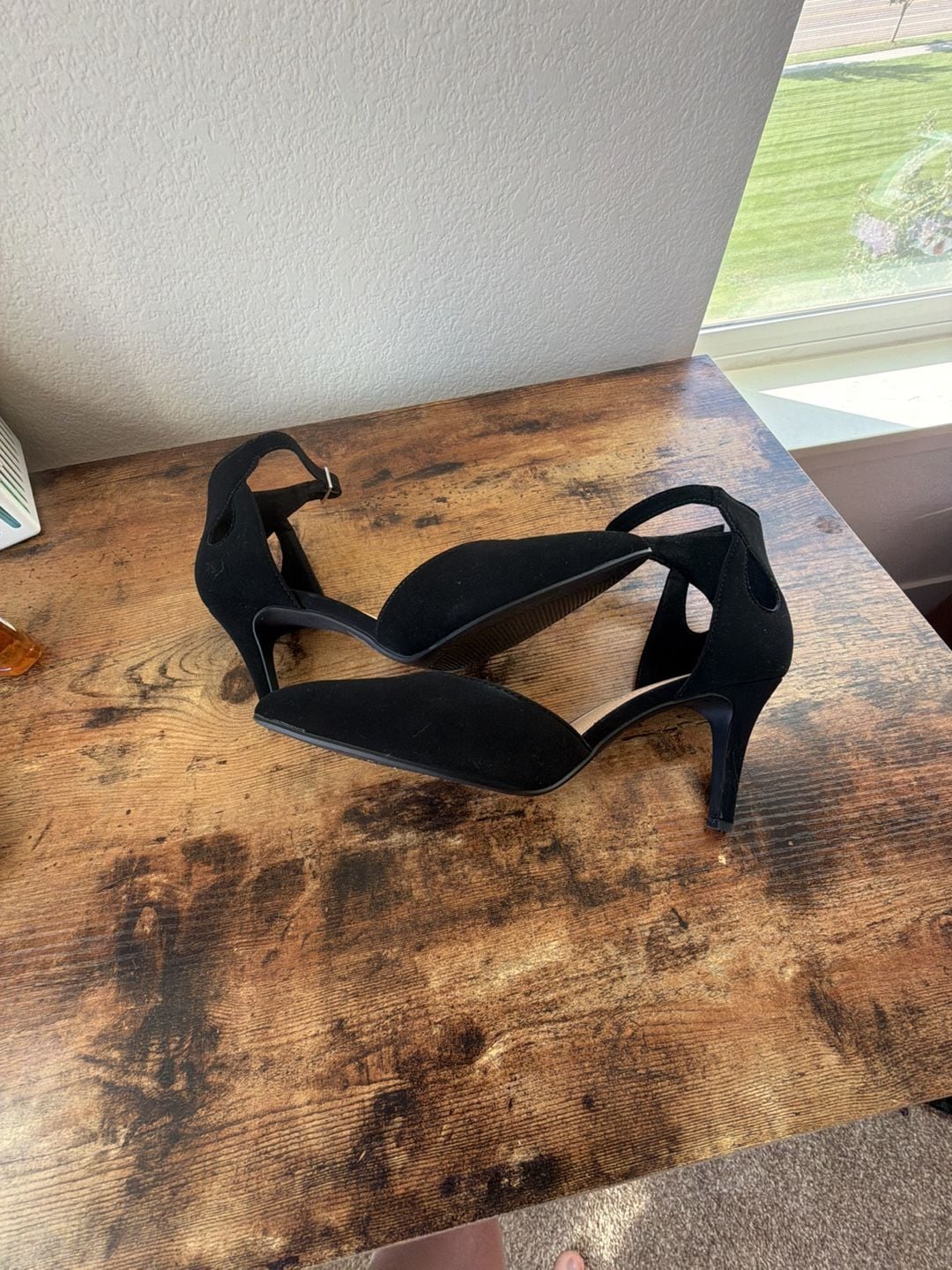 Solanz Black Heels 7