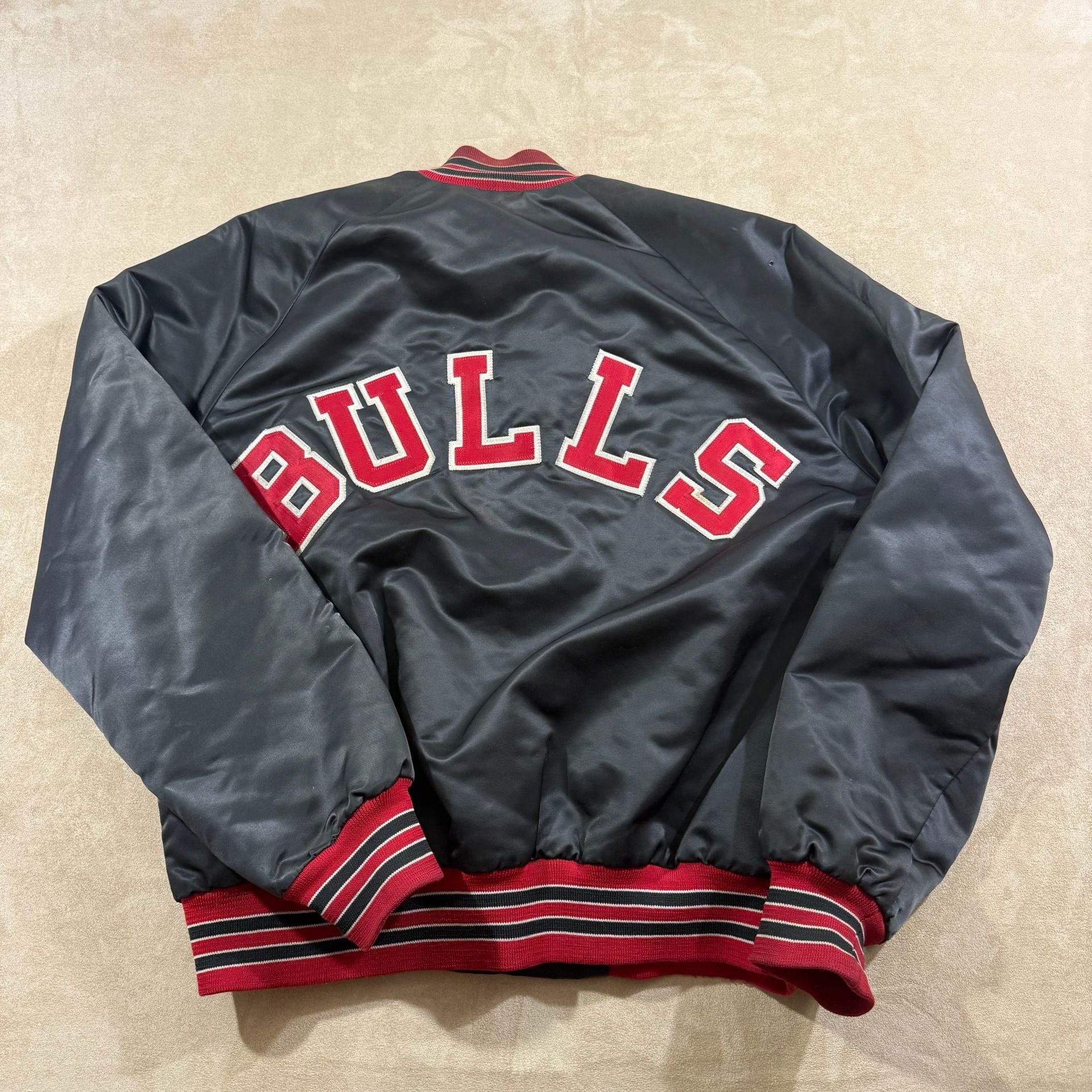 Chalk Line Chicago Bulls Satin Jacket 3