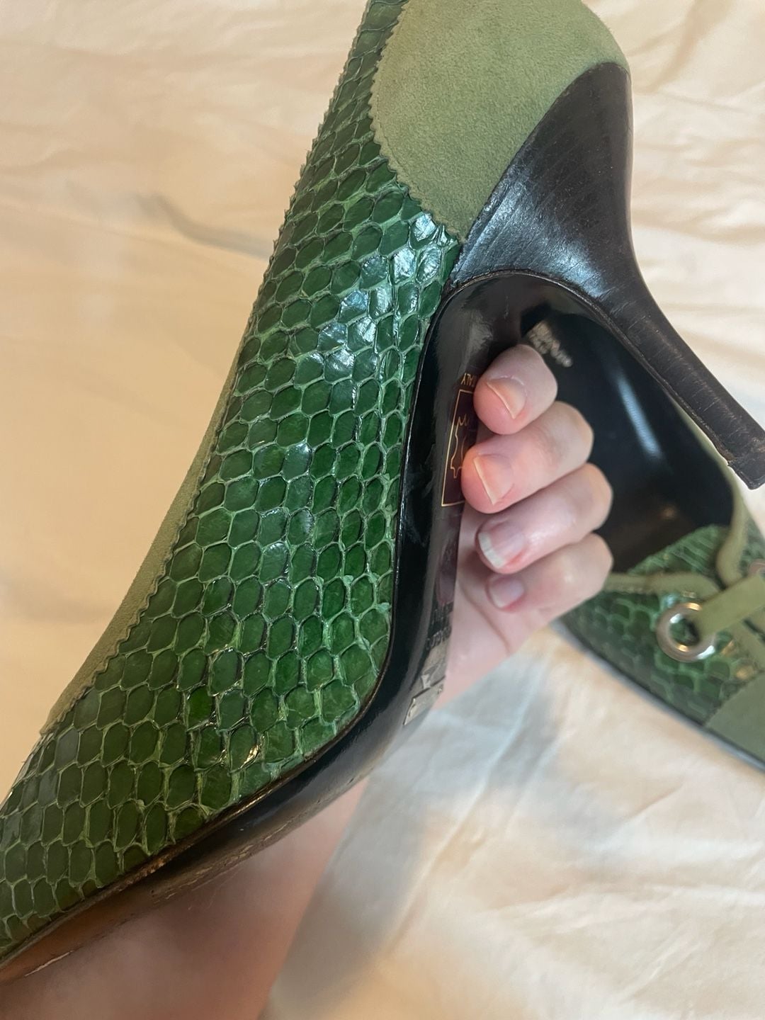 Vintage Dolce & Gabbana Green Python and Suede Pump Heels 4