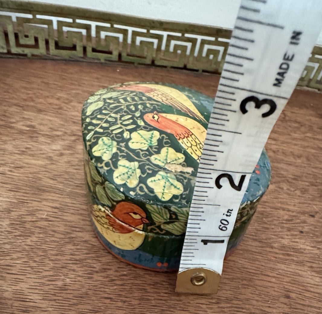 Vintage Hand Painted Kashmir Papier Mache Bird Trinket Box 8
