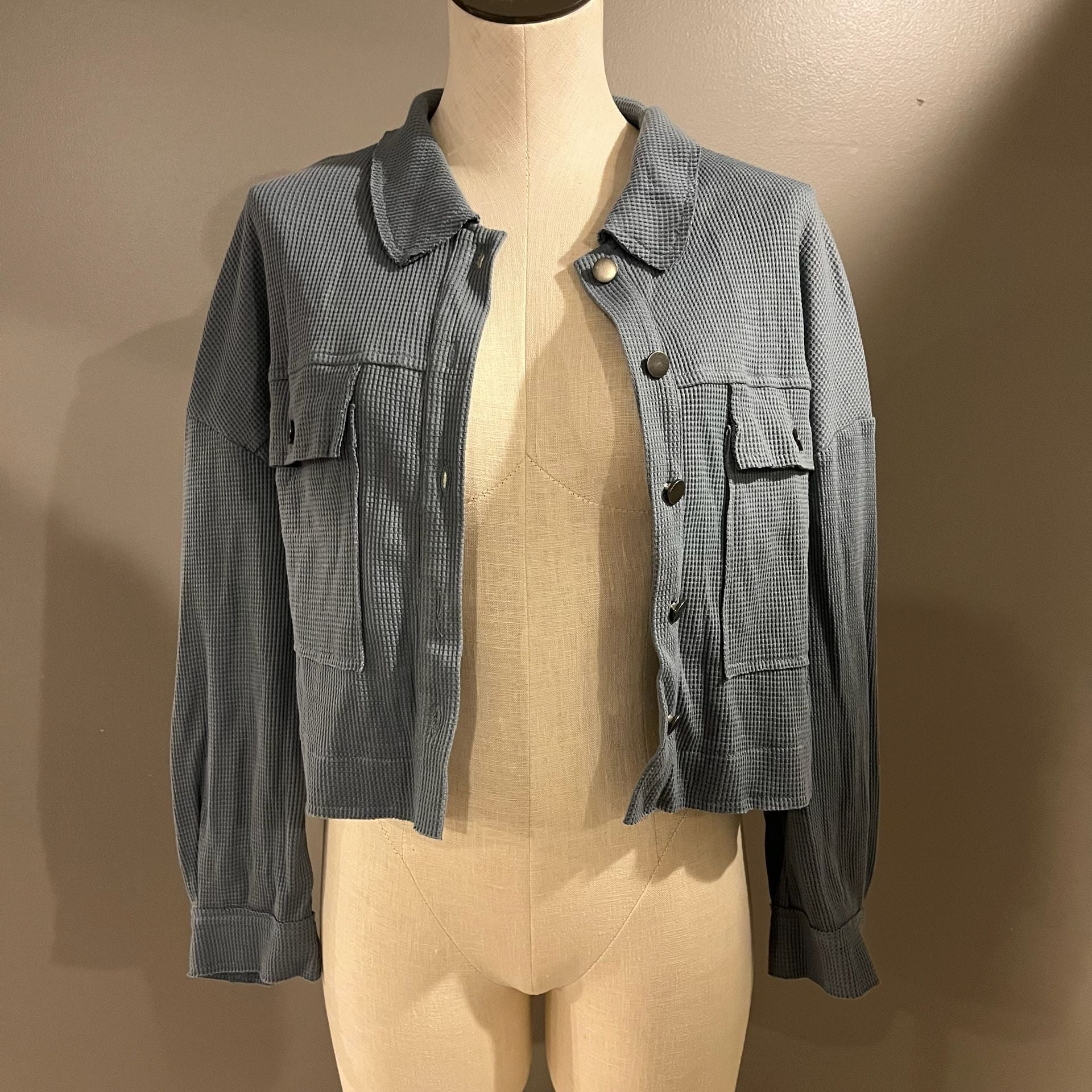 Unbranded Blue Waffle Knit Crop Button Up Jacket Shacket Size Medium 3