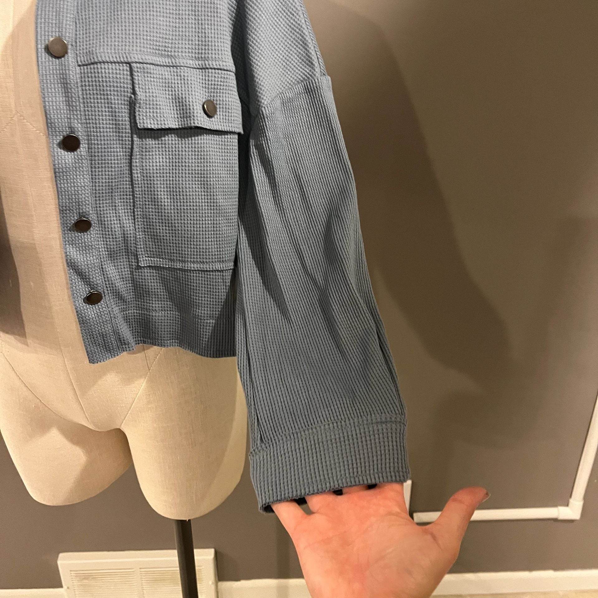 Unbranded Blue Waffle Knit Crop Button Up Jacket Shacket Size Medium 5