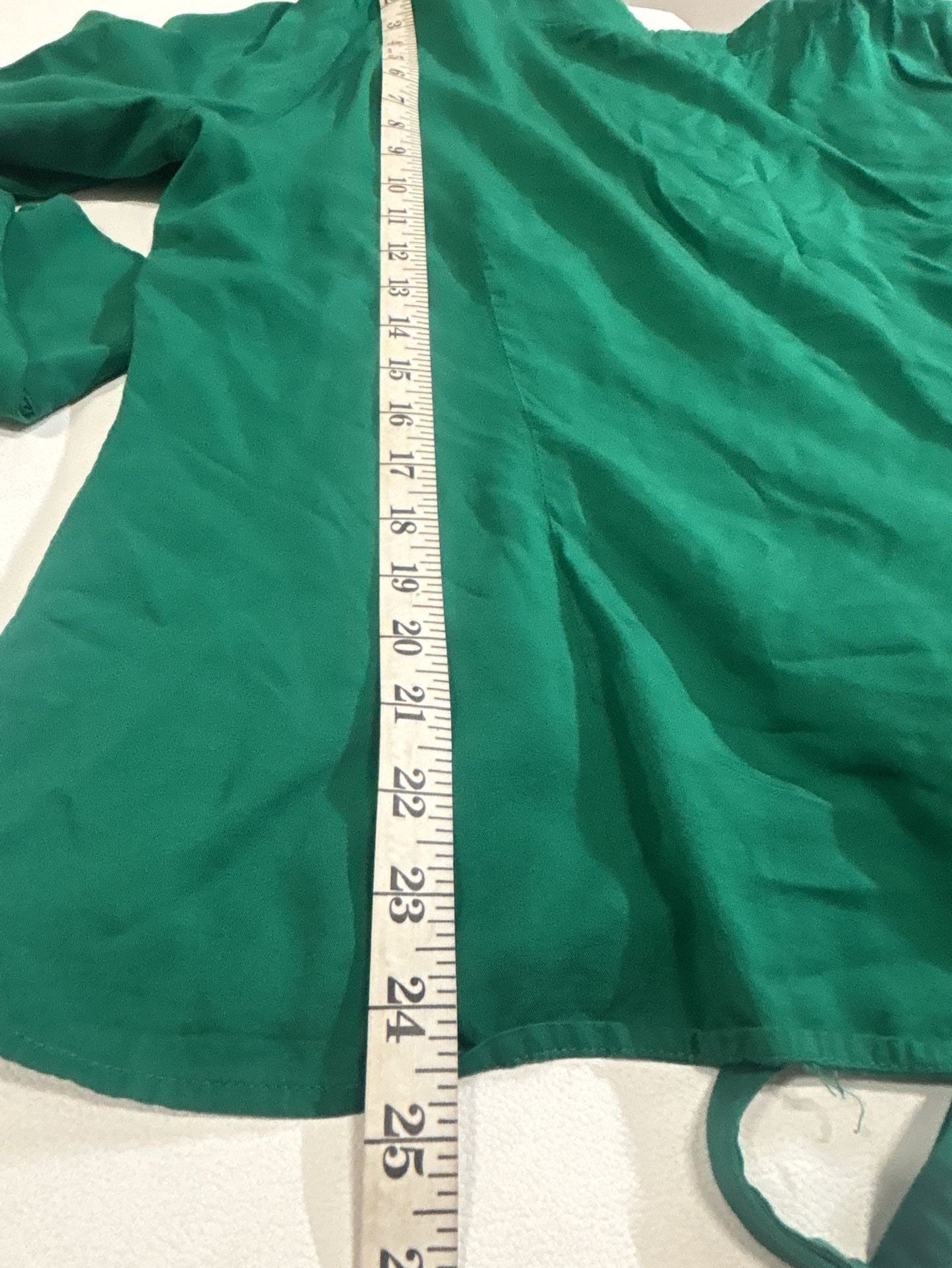 Boden Green Wrap Blouse Size US 14R Long Sleeve Tie Waist V-Neck 16
