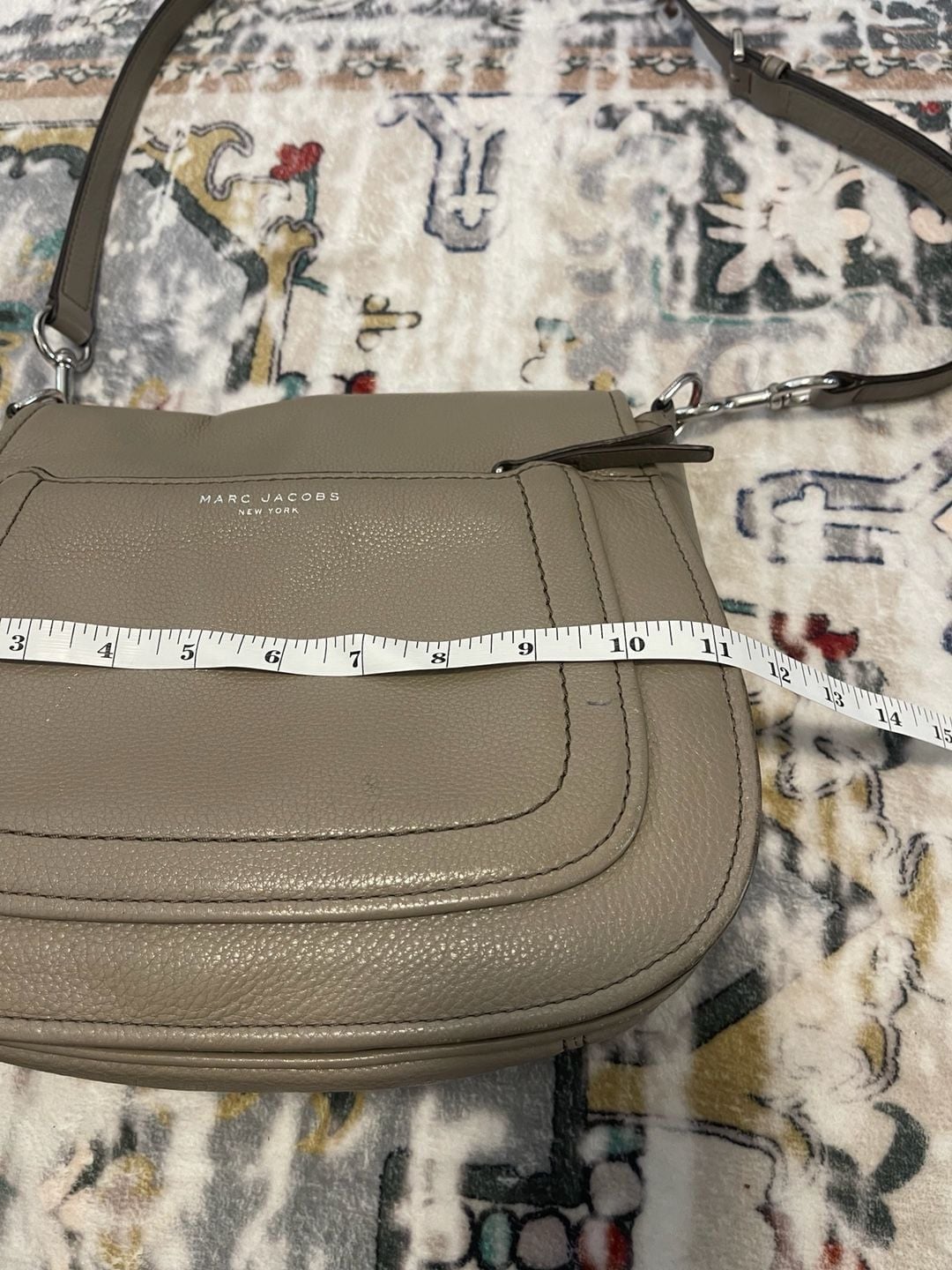 Marc Jacobs Empire City Crossbody Bag Taupe Leather 9