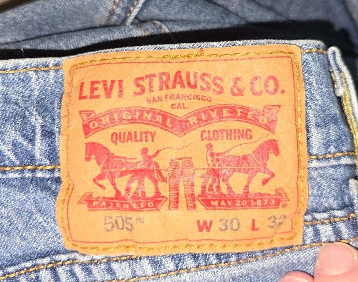 Levis 505 Regular Fit Jeans Size 30x32 Medium Wash Blue 4