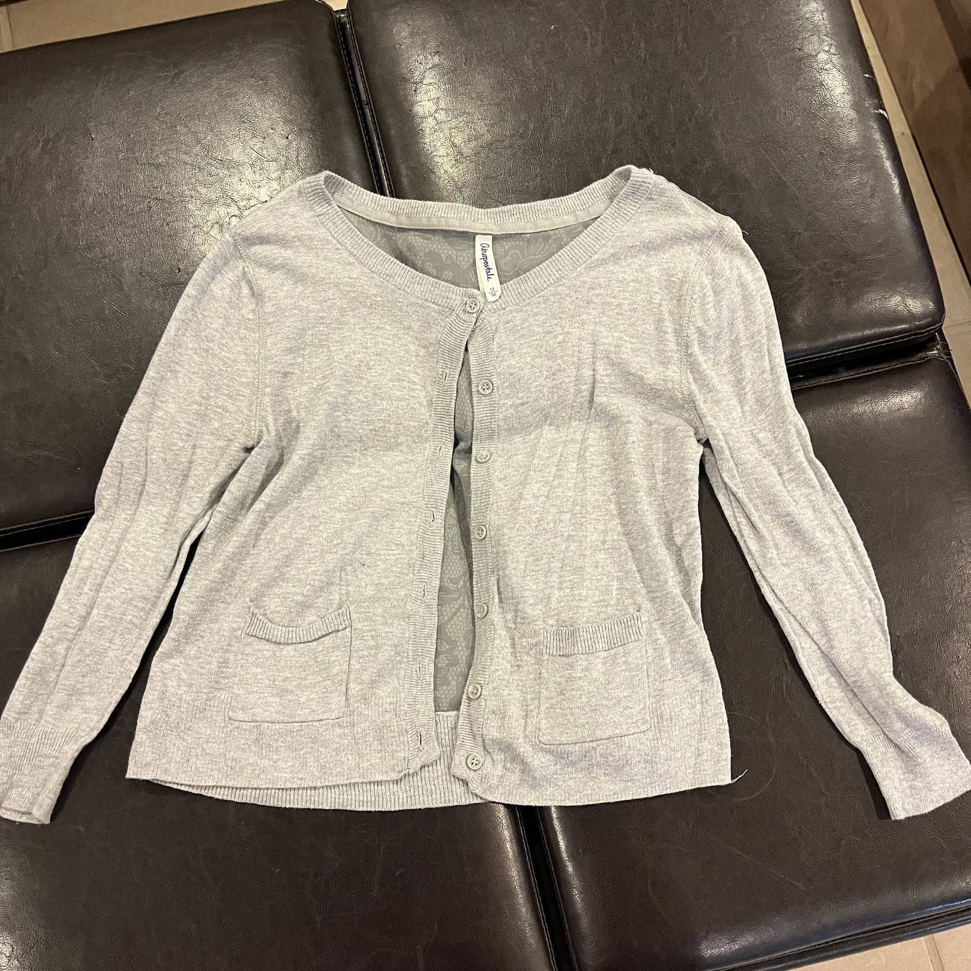 Aeropostale Cardigan Sweater Size M Gray Button Down Pockets Floral Mesh Back 2