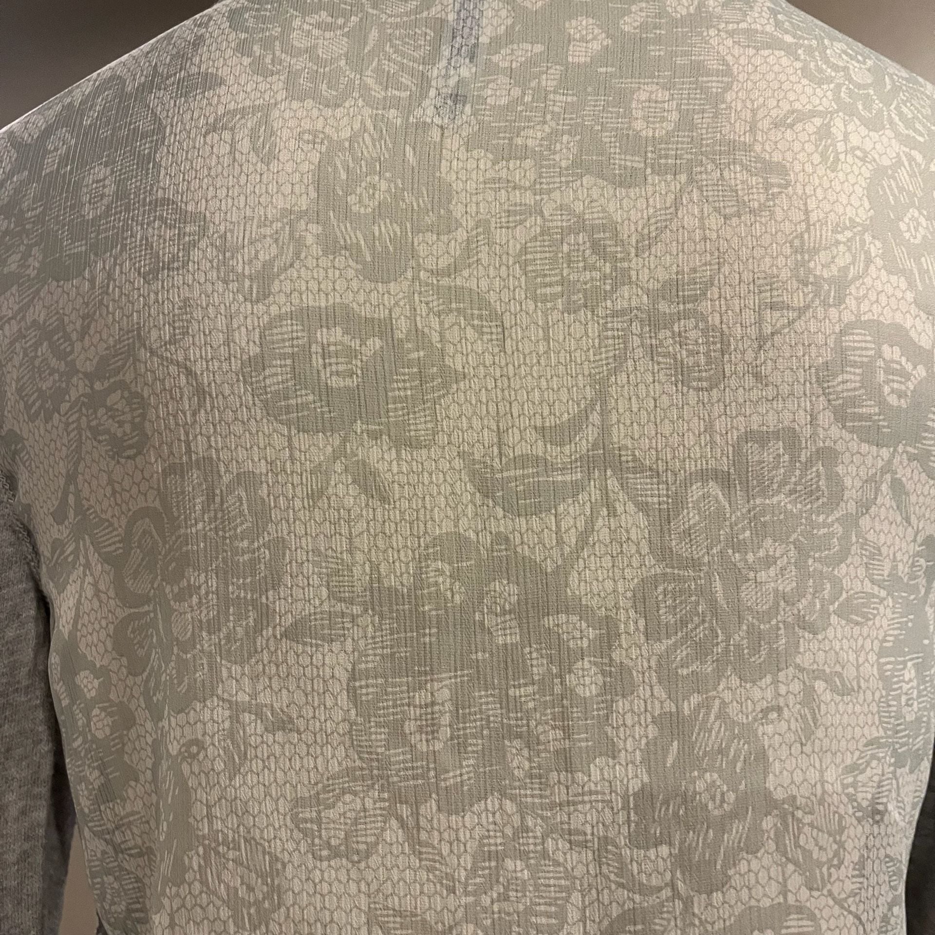 Aeropostale Cardigan Sweater Size M Gray Button Down Pockets Floral Mesh Back 10