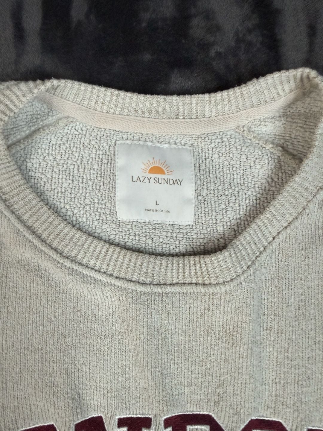 Womens Lazy Sunday London Sweatshirt Size L Crewneck Fleece Pullover Gray#166 4