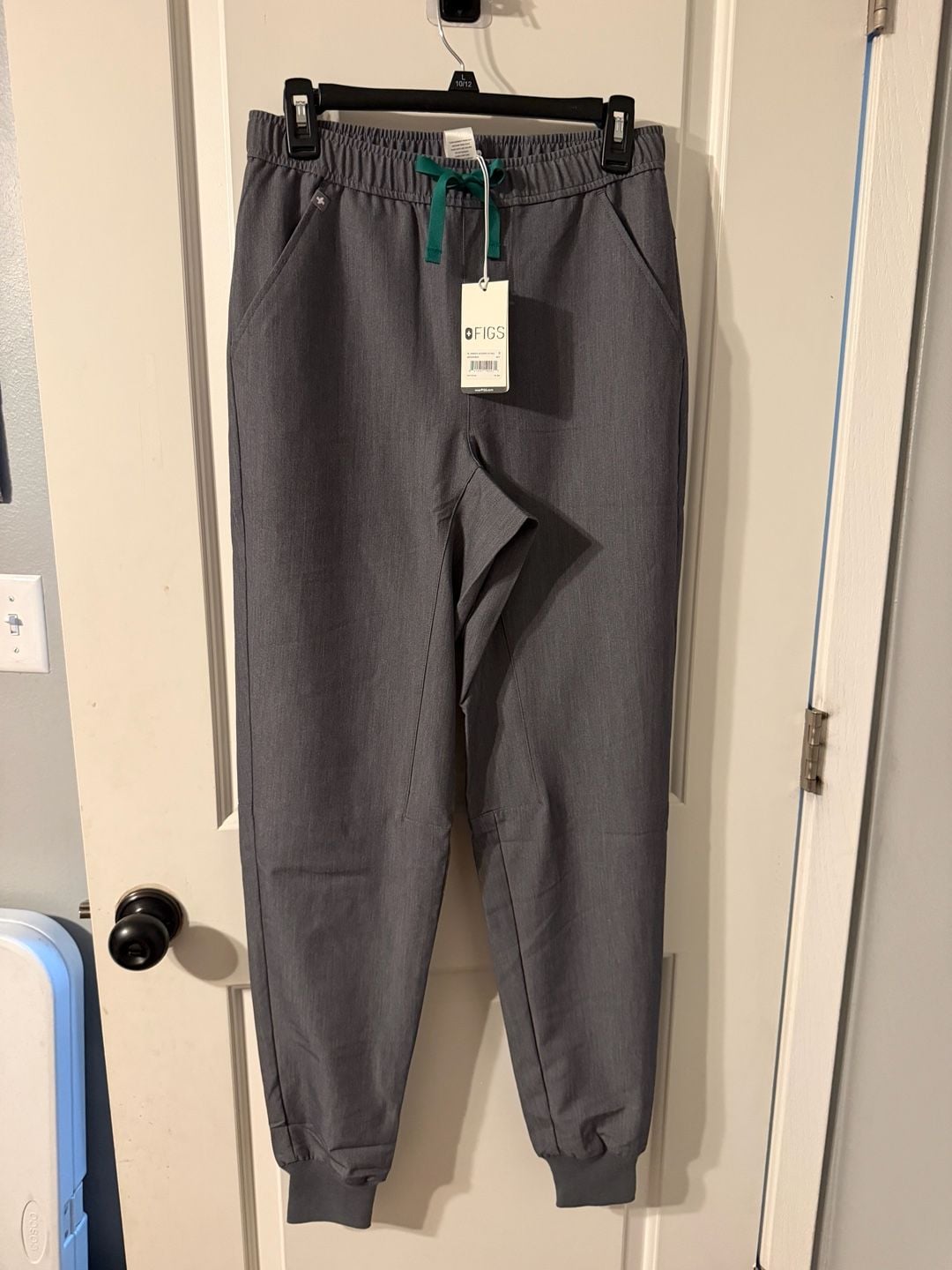 FIGS Tansen Jogger 2.0 Tall Size S Graphite Scrub Pants 2