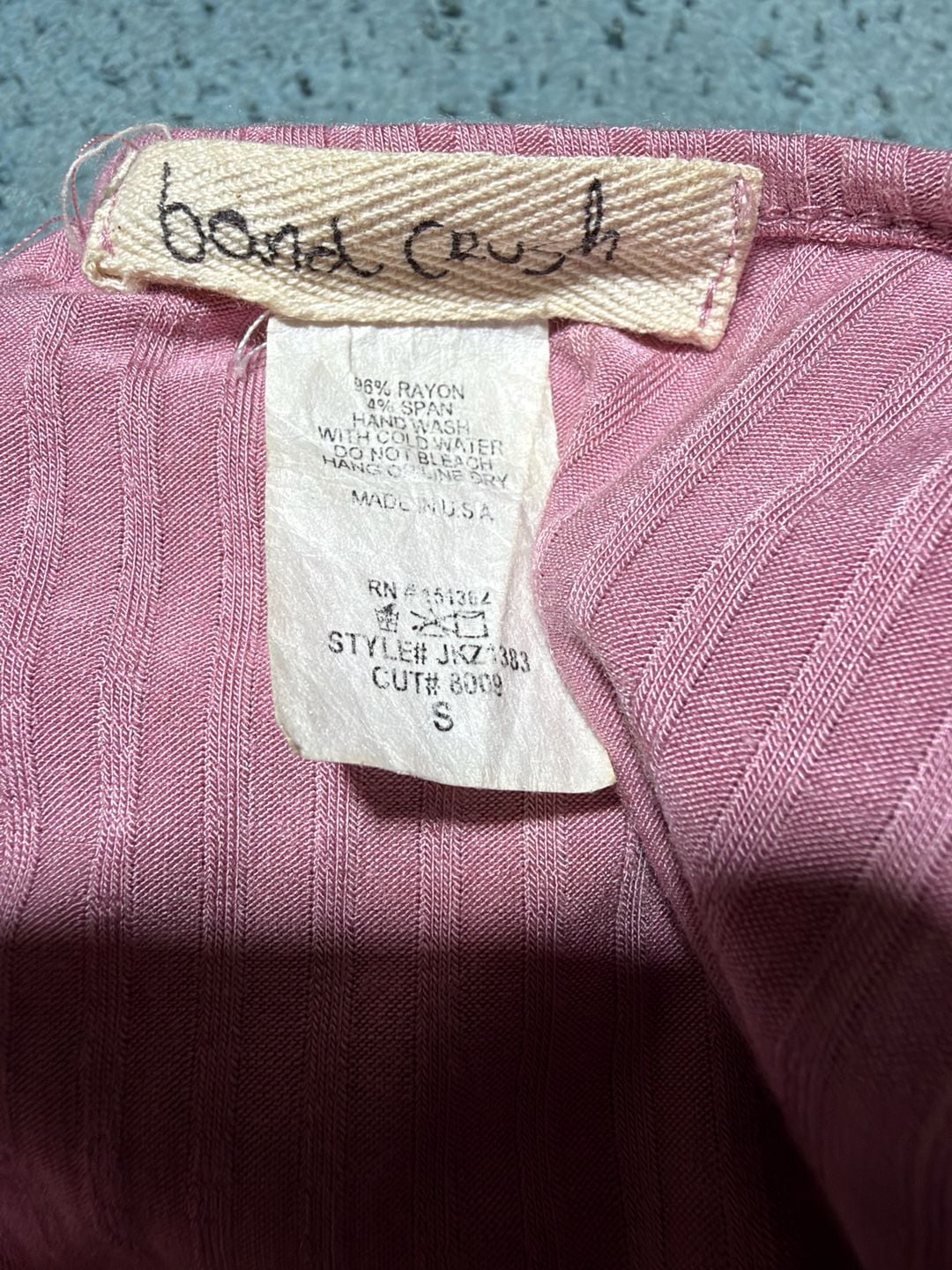 Band Crush Cold Shoulder Top Size S Pink Ribbed Ruffle Overlay 3