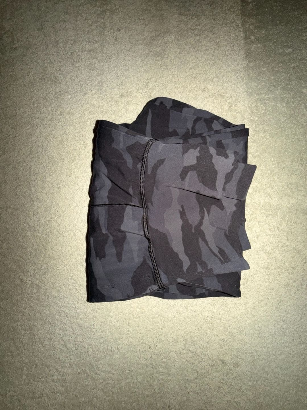 Athleta Salutation Jogger Gray Camo Joggers Small 14