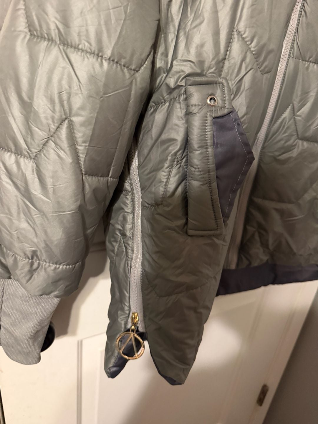 Puffer Jacket Size XXL Gray Hooded Quilted Coat 3