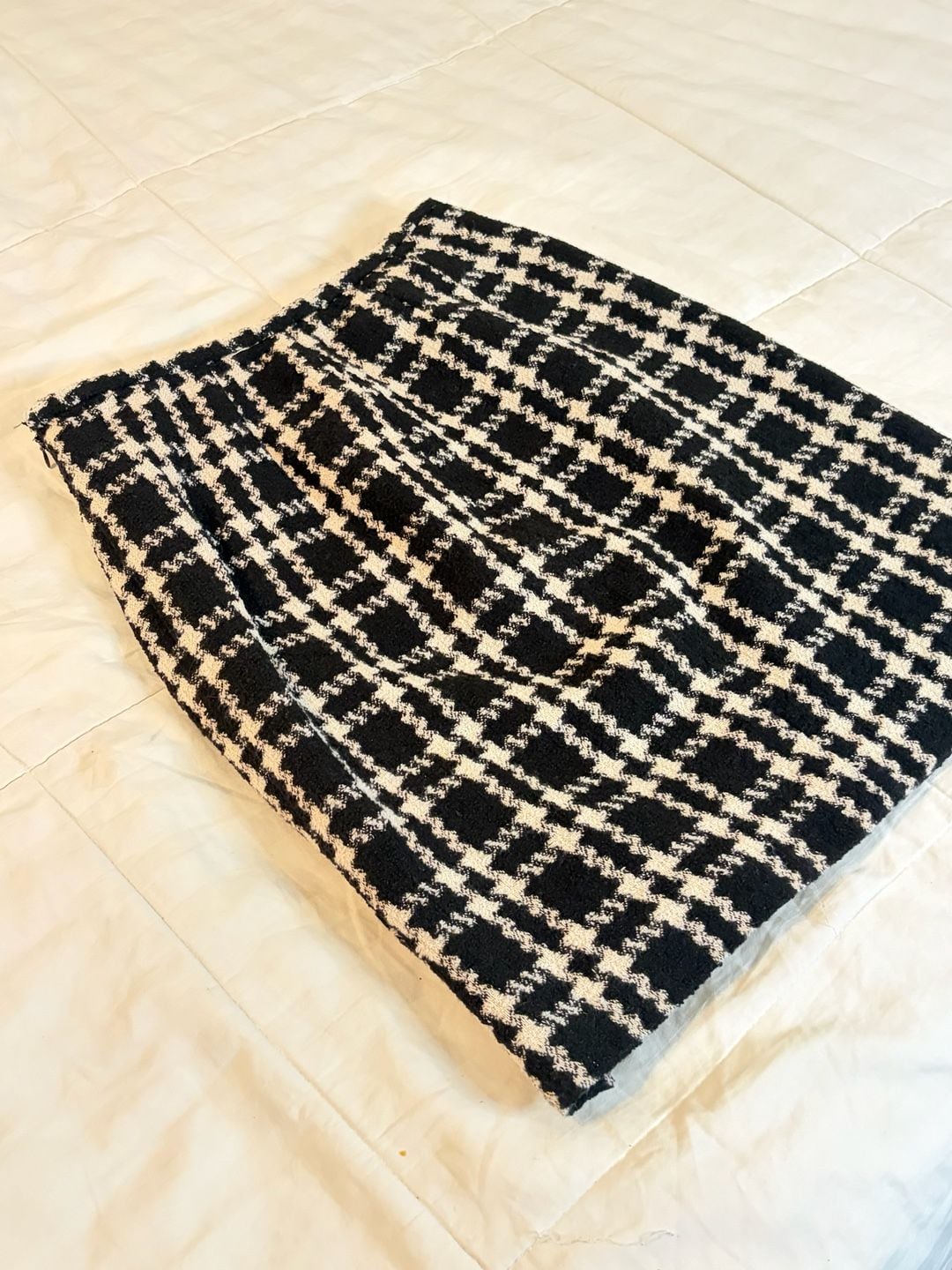 Vintage Amanda Smith Wool Blend Plaid Pencil Skirt Size 6 Black Cream Tweed 3