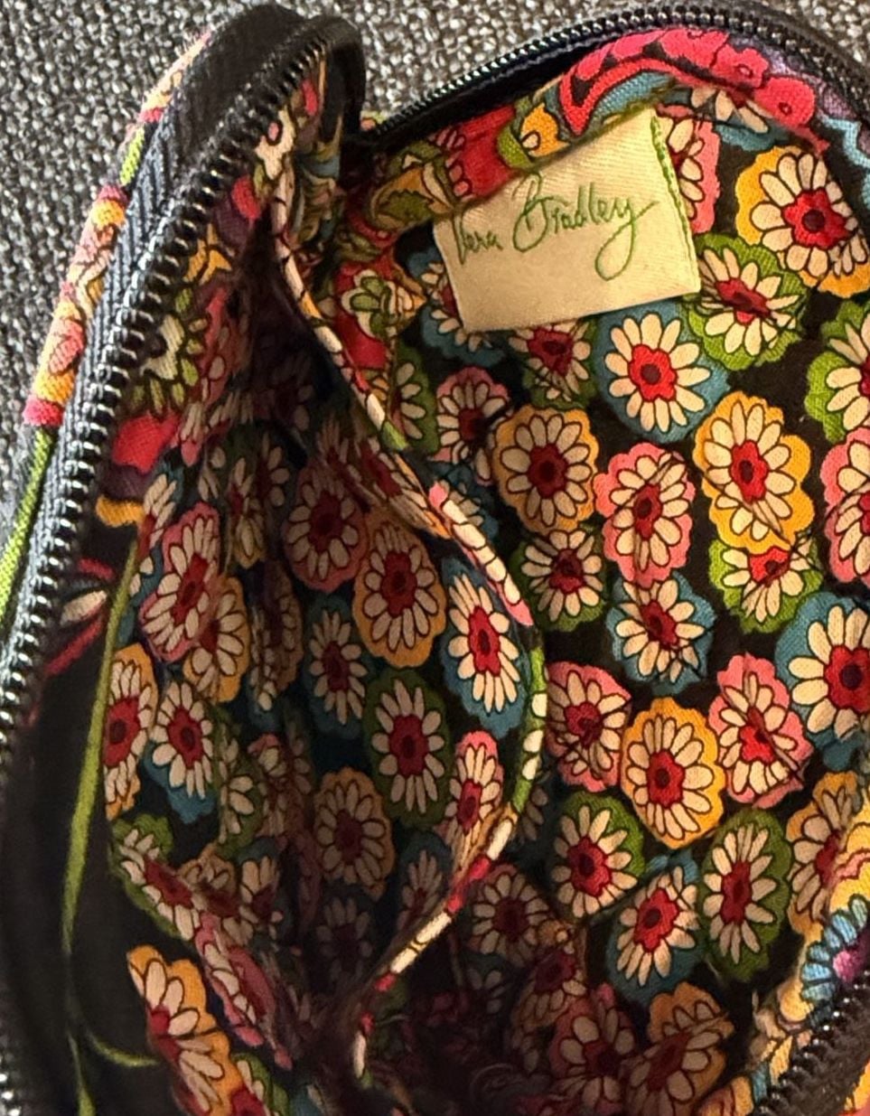 Vera Bradley Frannie Wristlet Ziggy Zinnia Quilted Cotton Floral 5