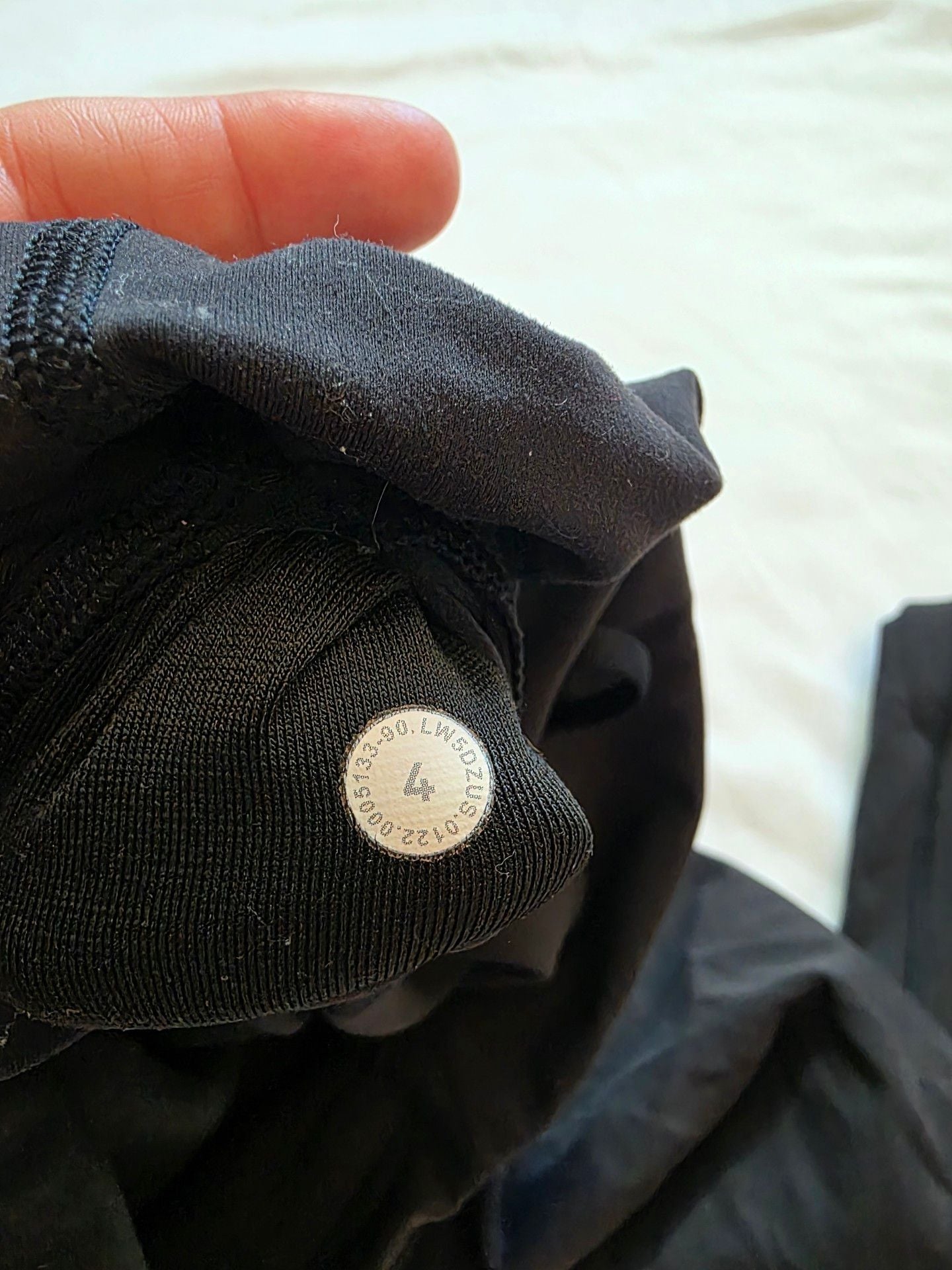 Lululemon Wunder Train size 4 Black High Rise Graphic Logo Leggings 6