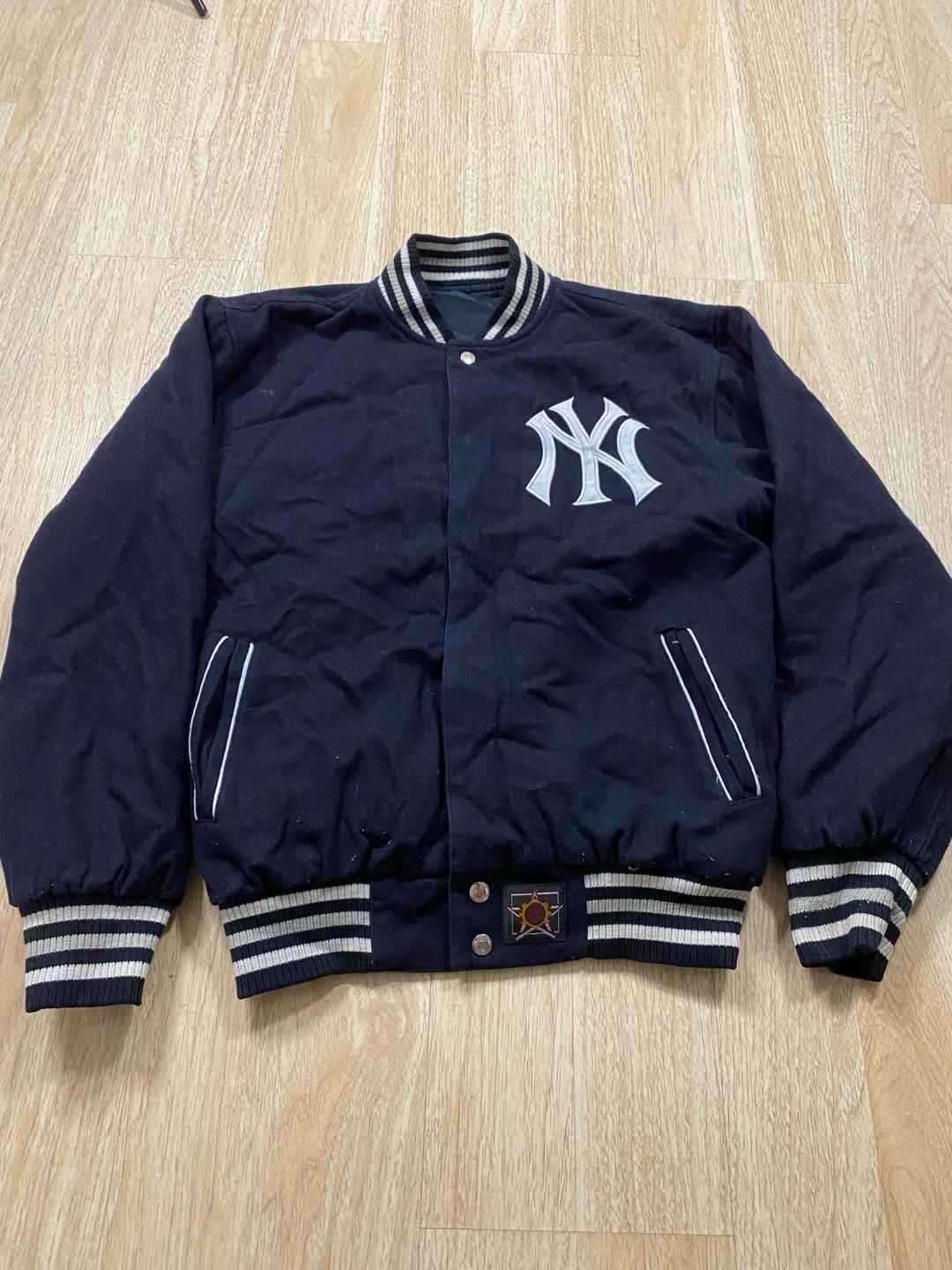 JH Design New York Yankees Reversible Varsity Jacket Navy Wool 2