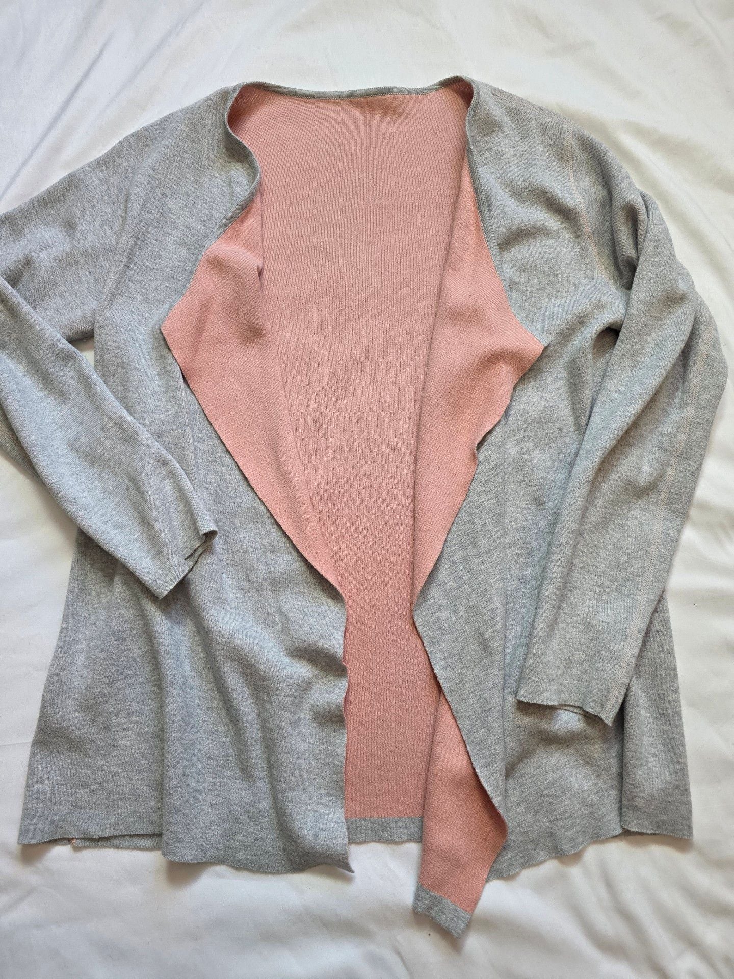 Yest Open Front Cardigan Sweater Gray Pink 2