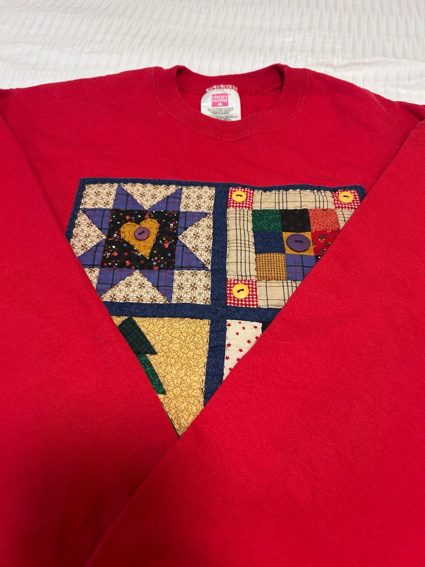Hanes HerWay Quilted Applique Sweatshirt Size XL Red 2