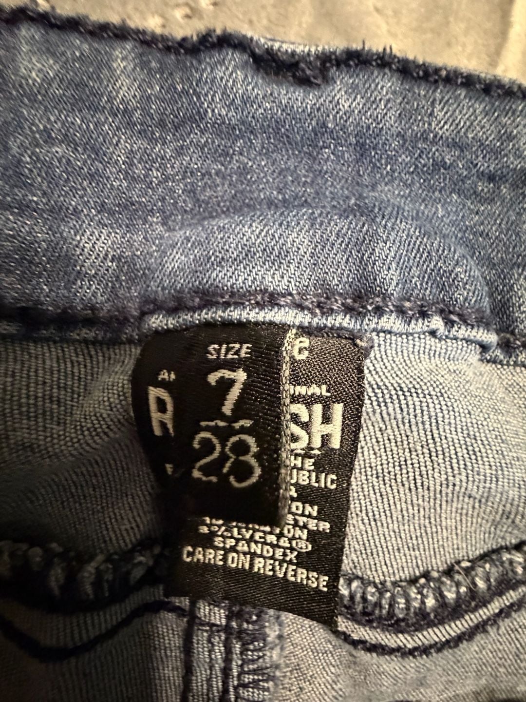 Rewash Skinny Distressed Raw Hem Jeans Size 7 6