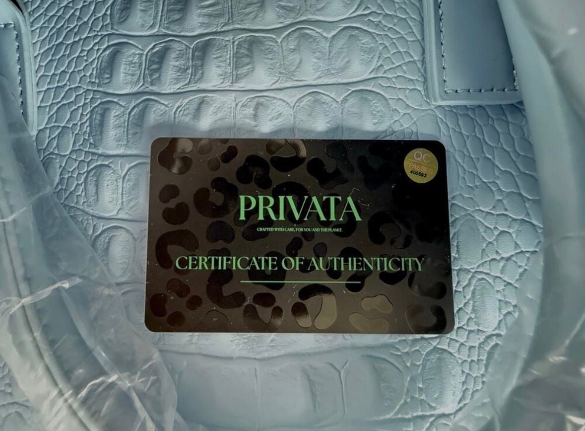 New Privata Celeste Croco Holdall Croc-Embossed
Weekender Duffle Bag 11