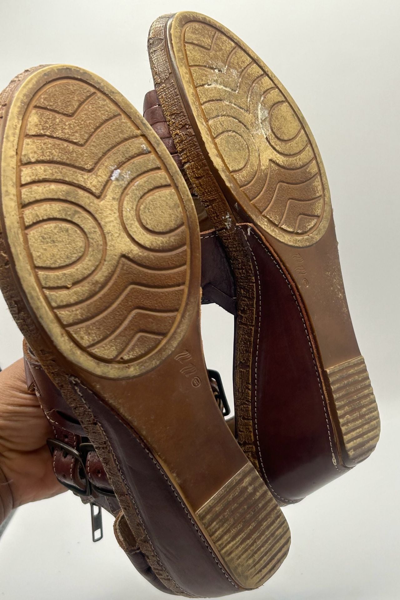 Redhawk Leather Co. Wedge Sandals Size 9 Brown Woven Leather 8