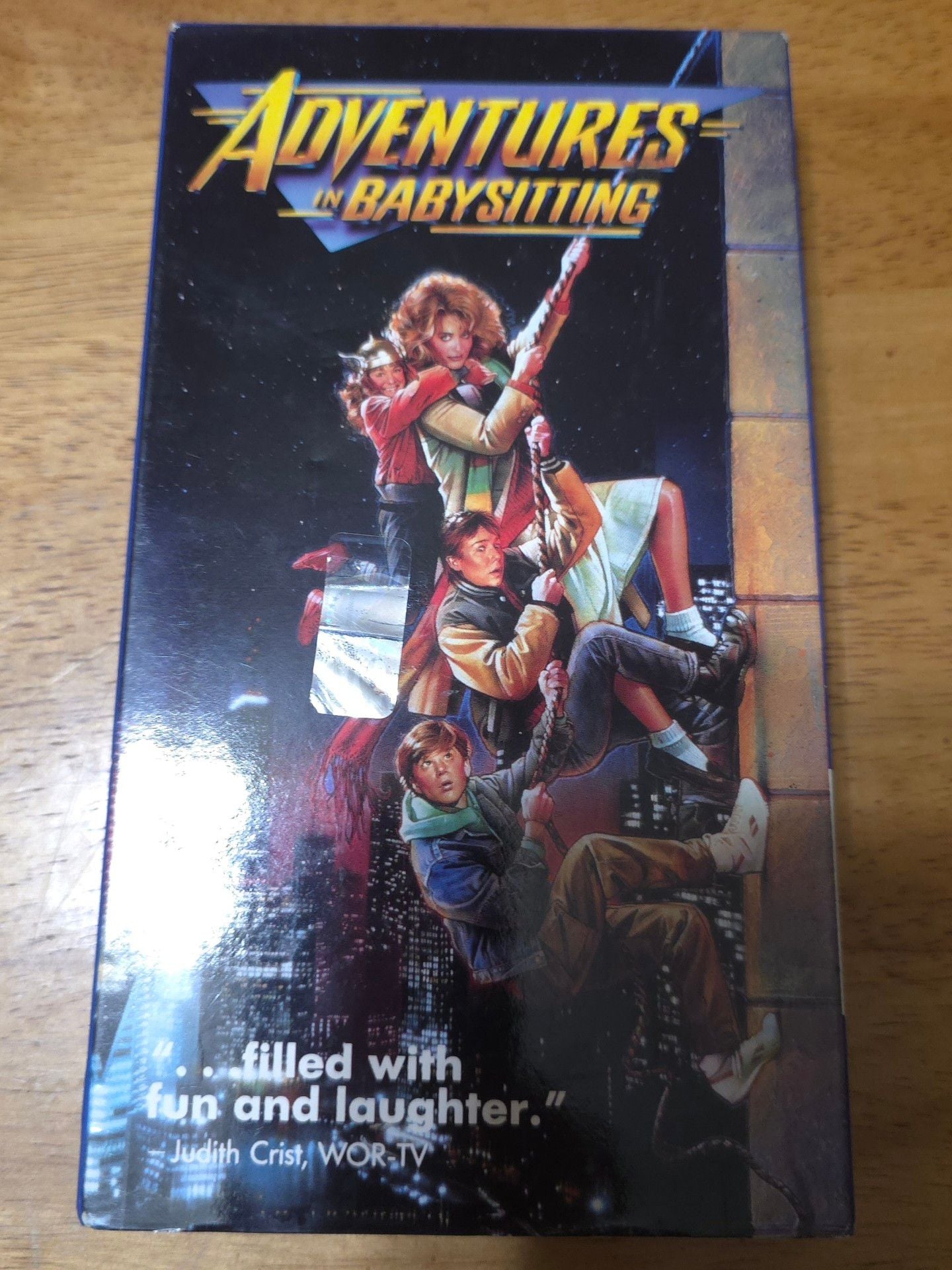 Adventures in Babysitting VHS 1987 Touchstone Home Video 1